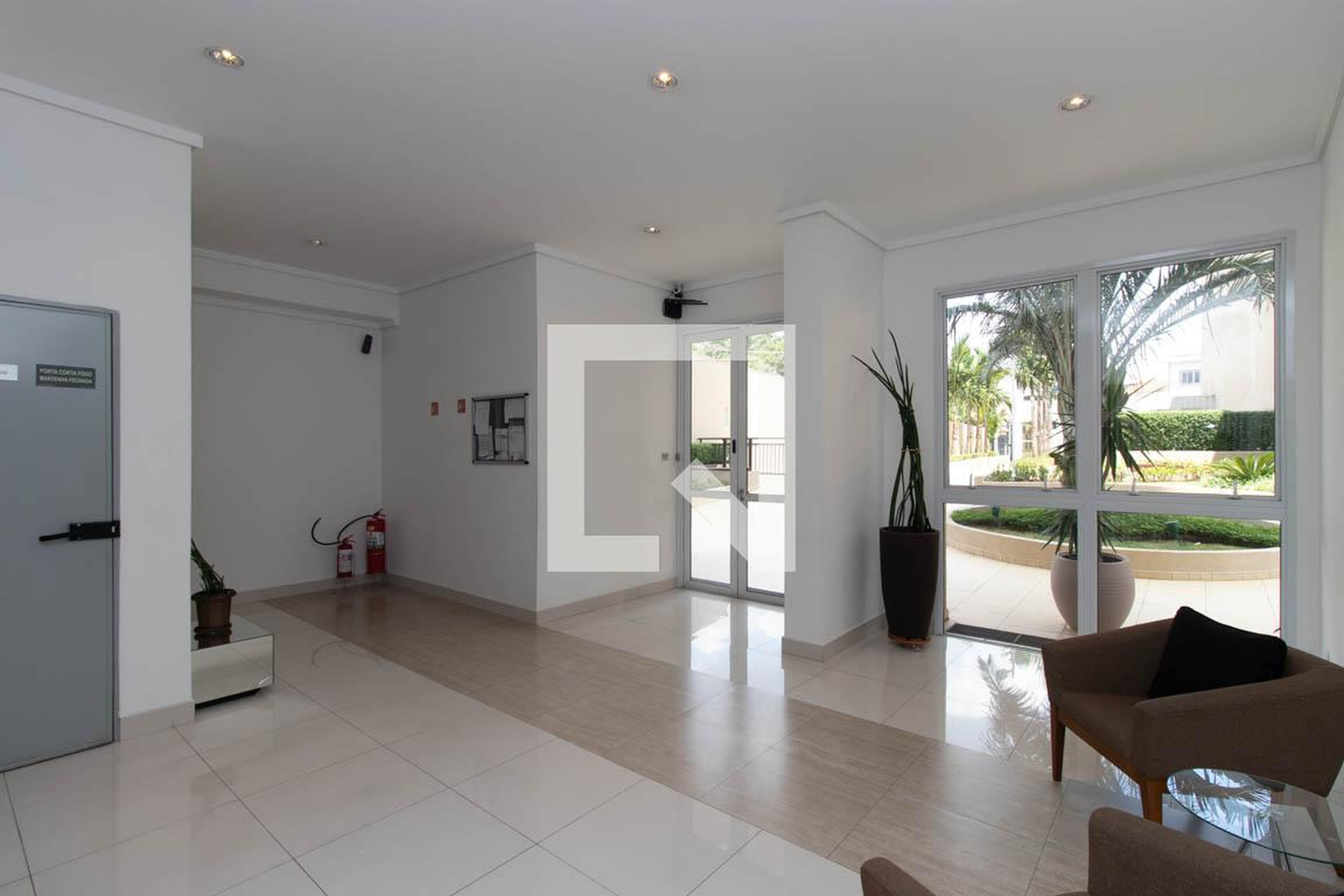 Hall social - Sunset Home