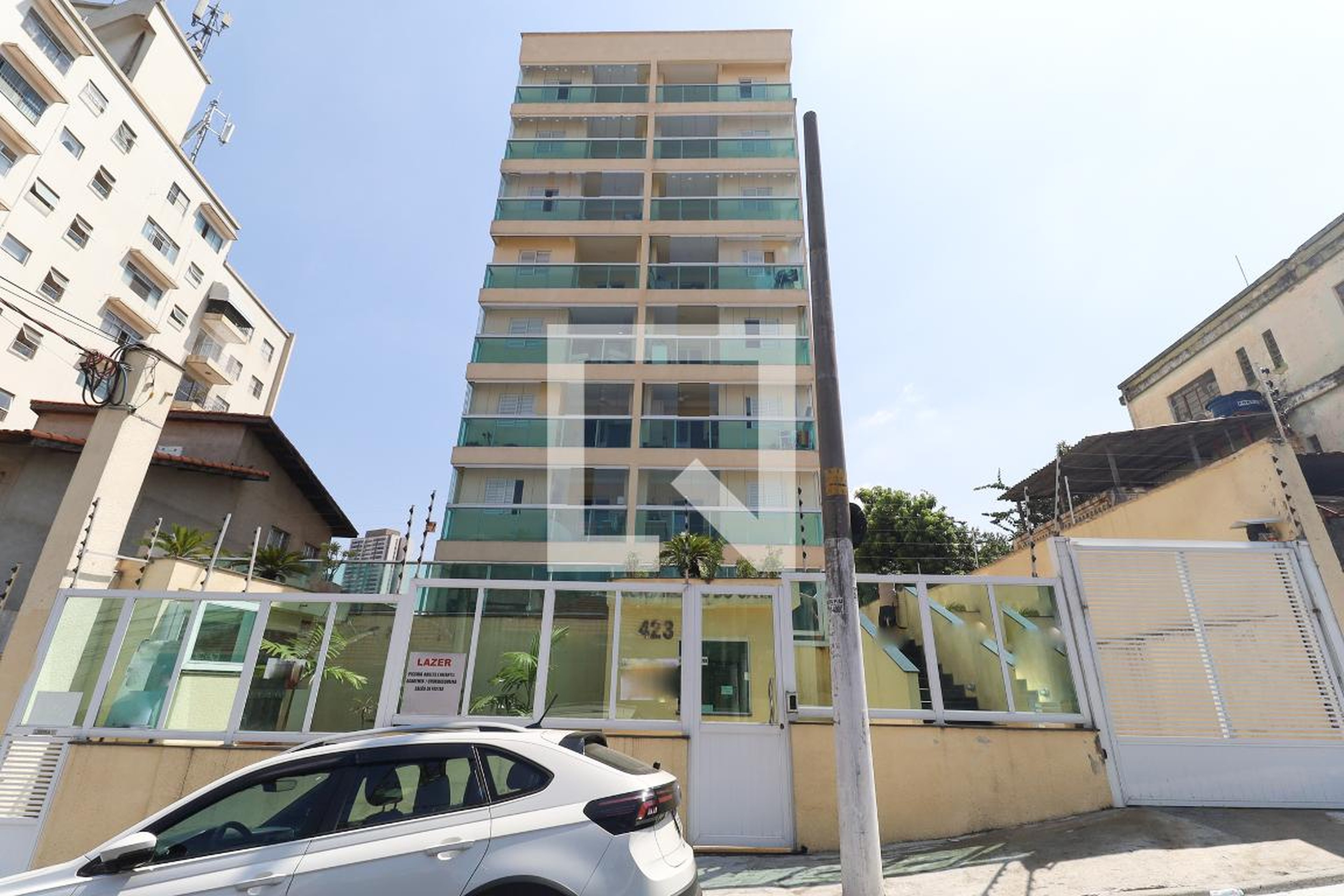 Fachada Condomínio em Rua Ladário, 423