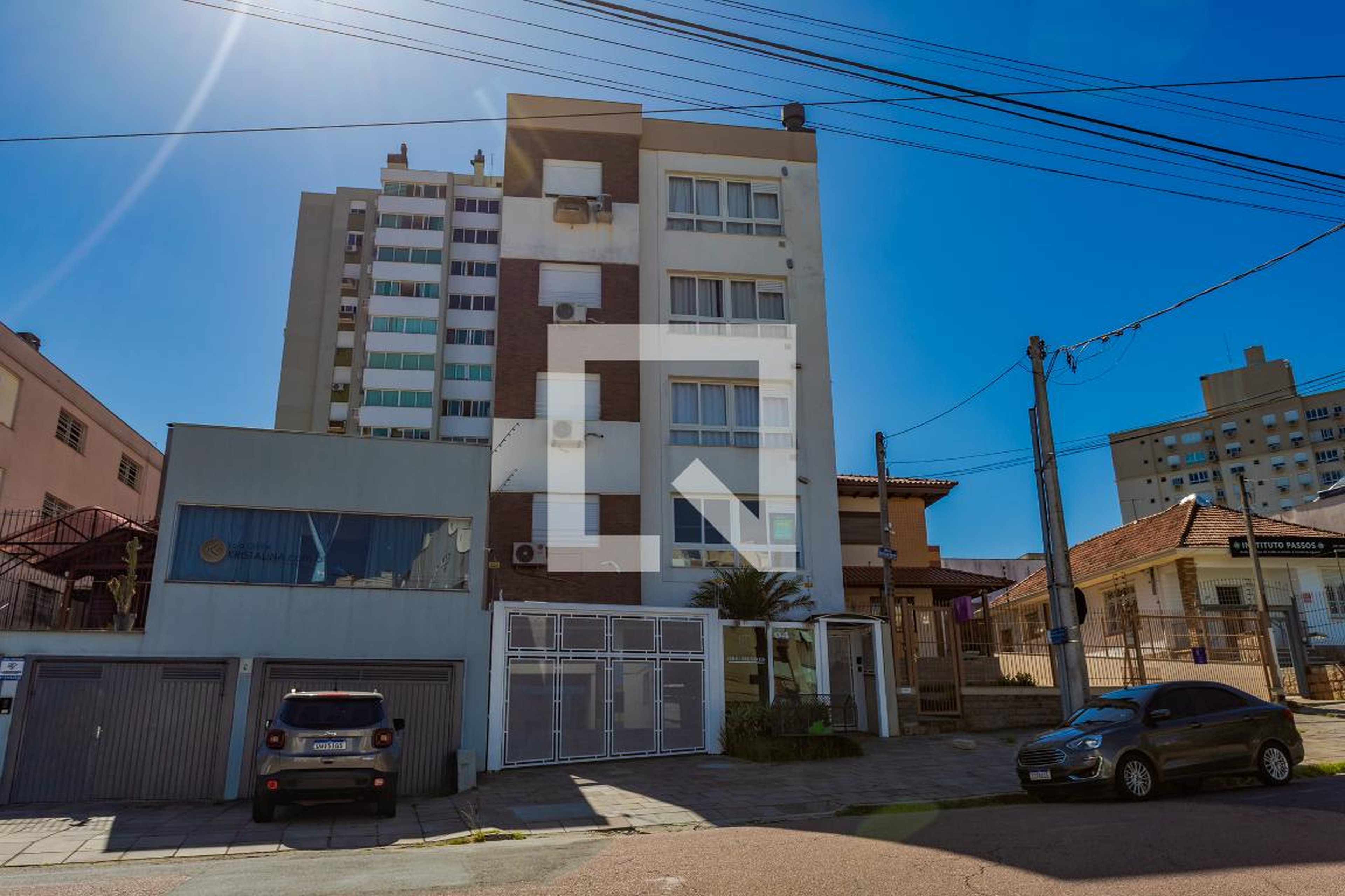 Fachada Condomínio em Rua Ariovaldo Pinheiro, 4