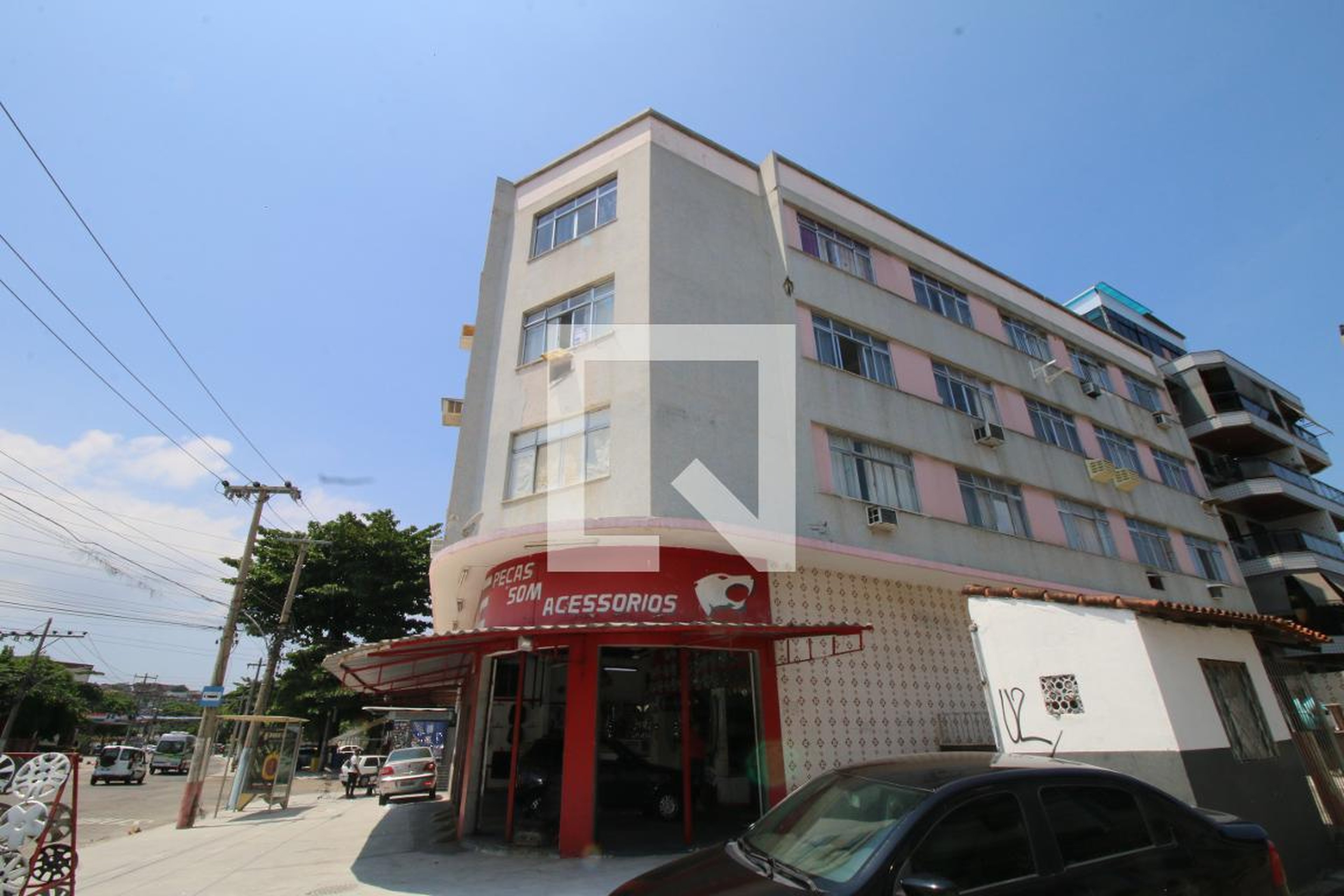 Fachada do Prédio Condomínio em Rua Mimosa, 33