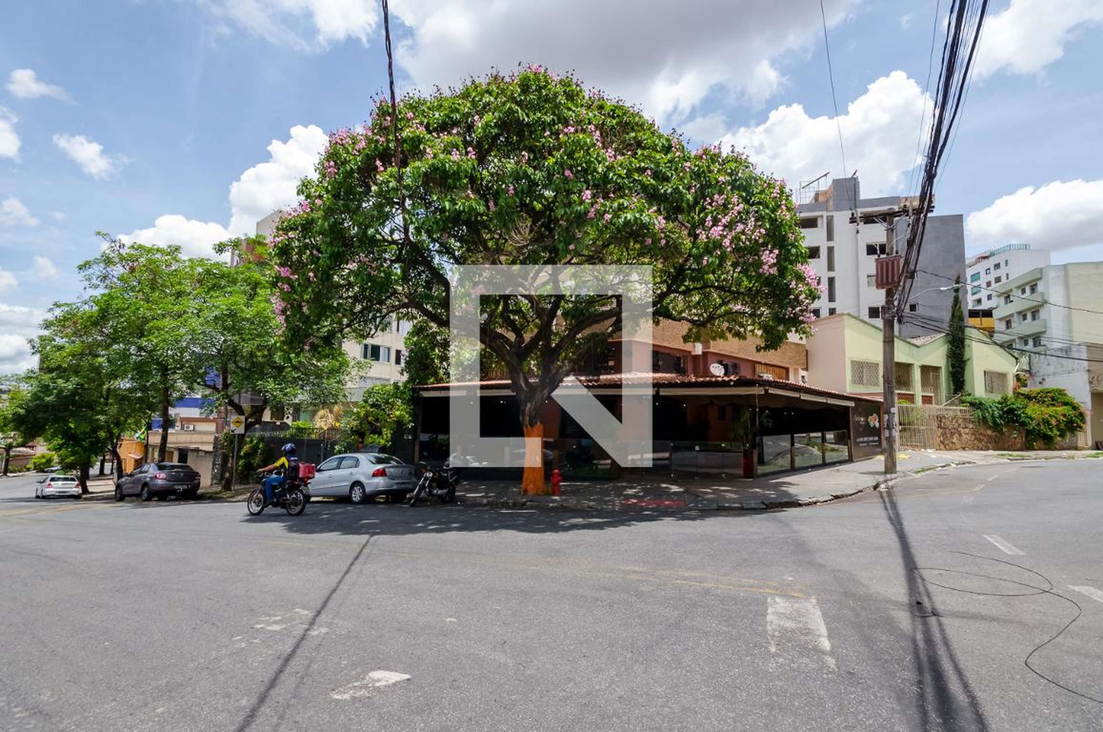 Fachada Condomínio em Avenida Padre Vieira, 315