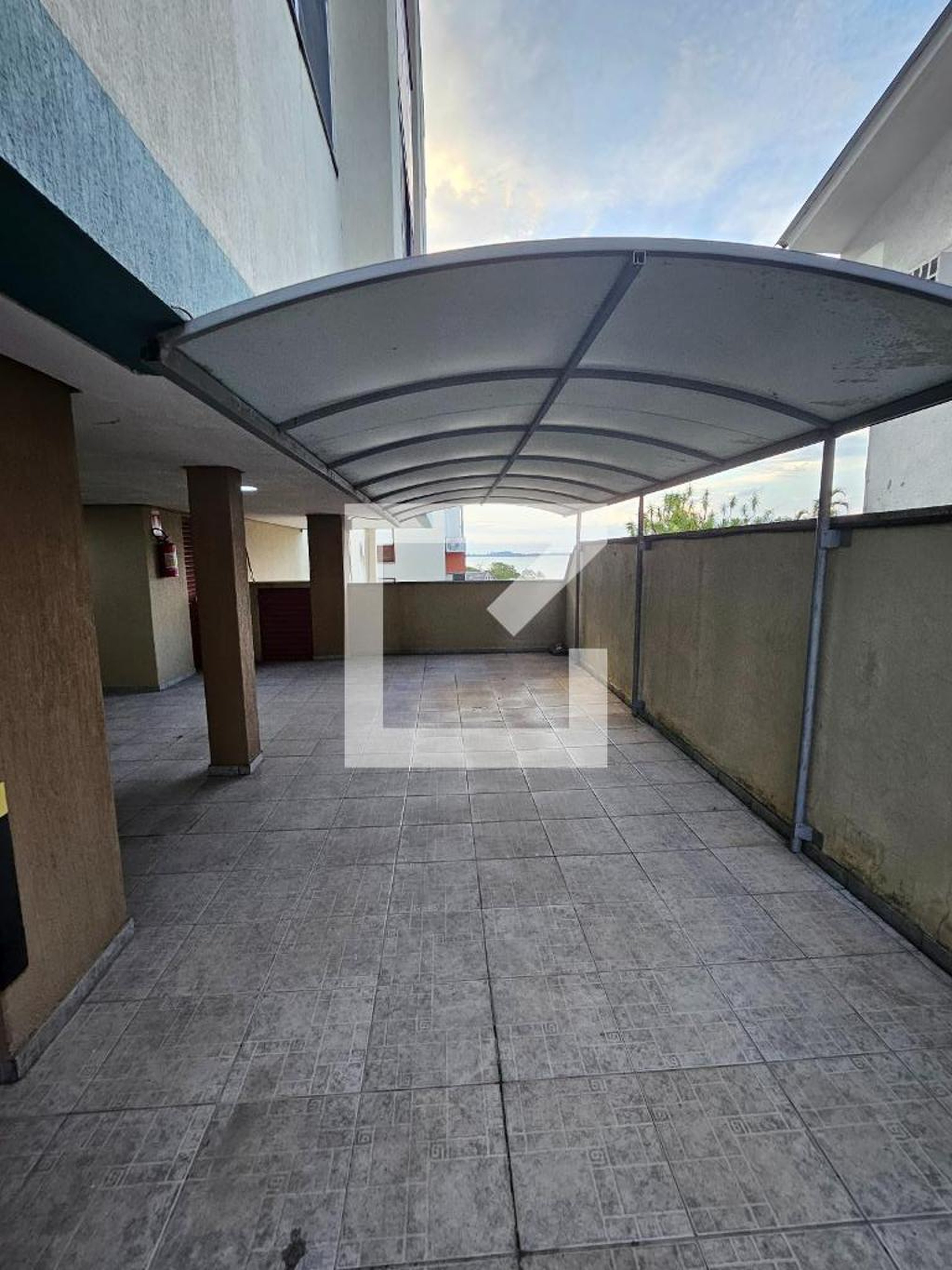 Área Externa Condomínio em Rua Burum, 120