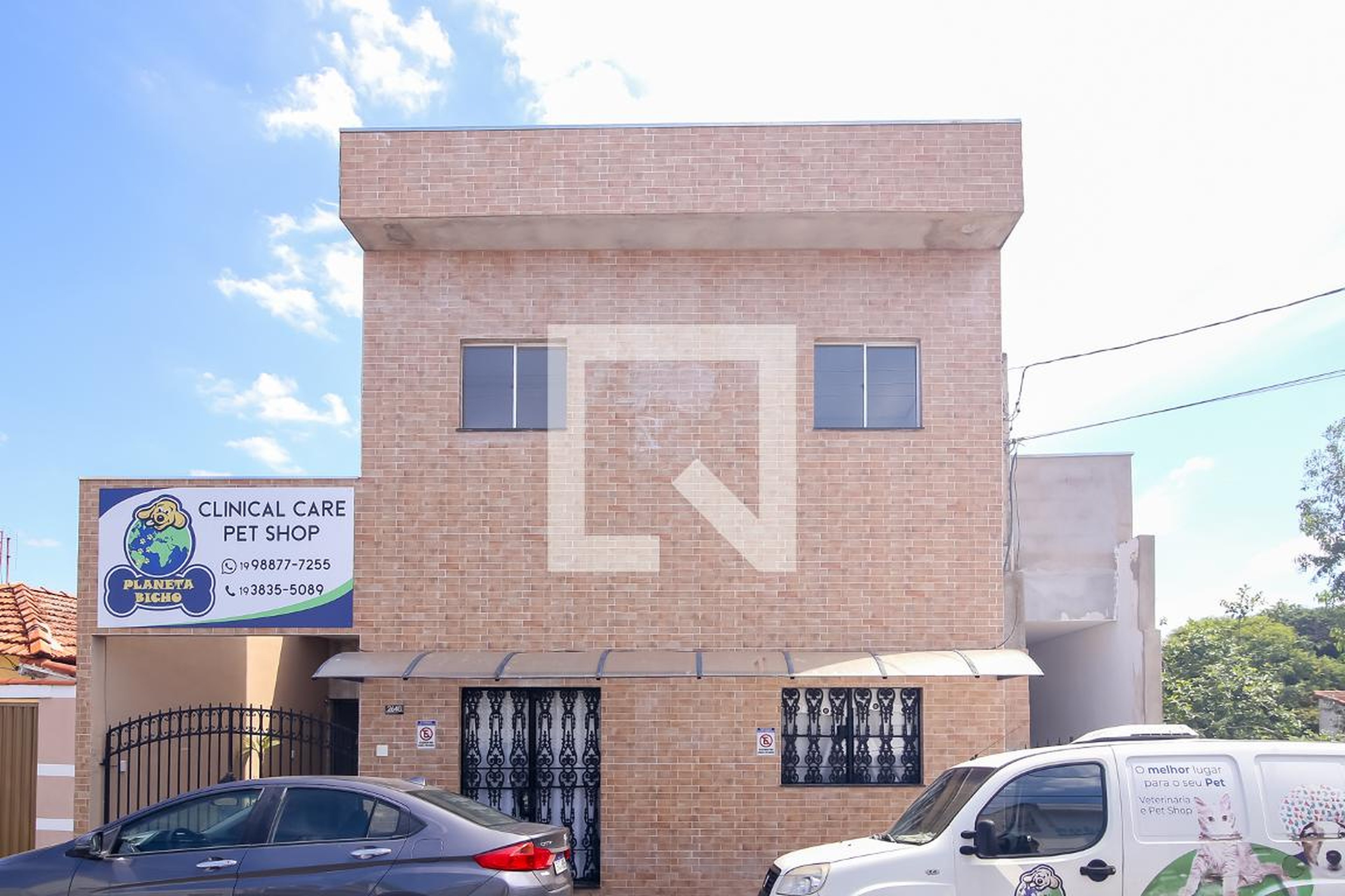 Fachada Condomínio em Rua Onze de Junho, 2648