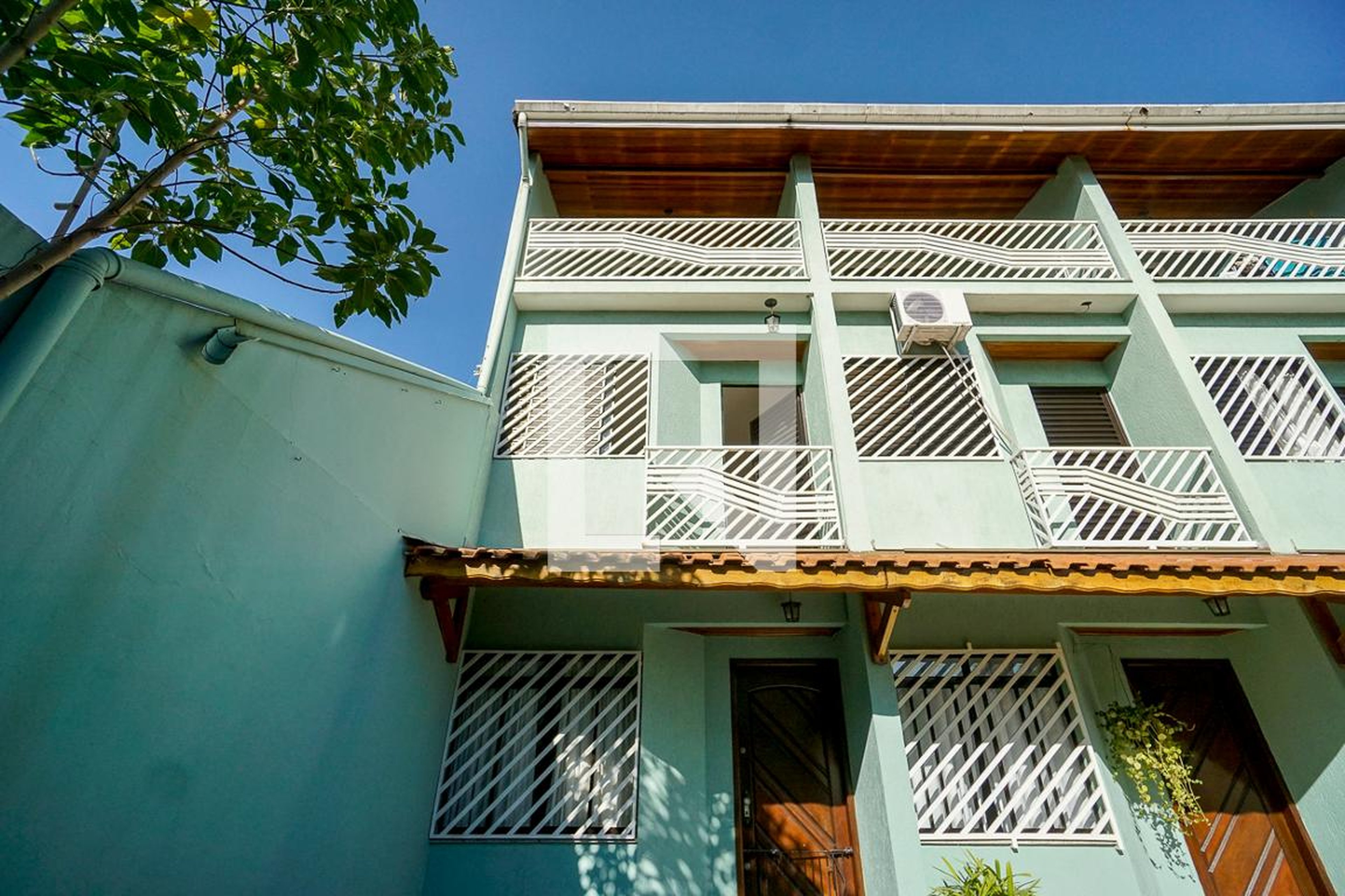 Fachada Condomínio em Rua Atuaí, 851