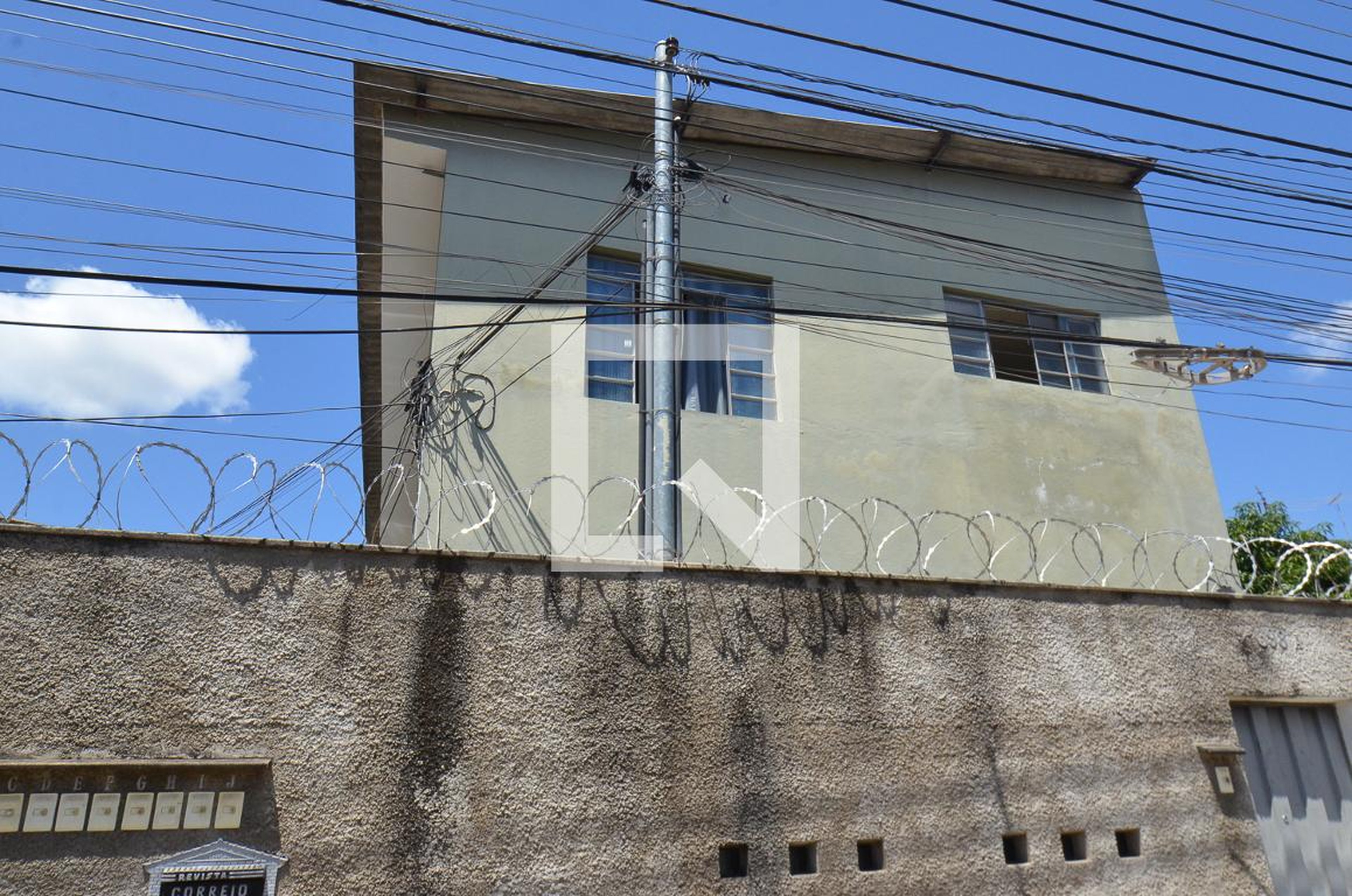 Fachada Condomínio em Rua Coronel Egídio Benício de Abreu, 398