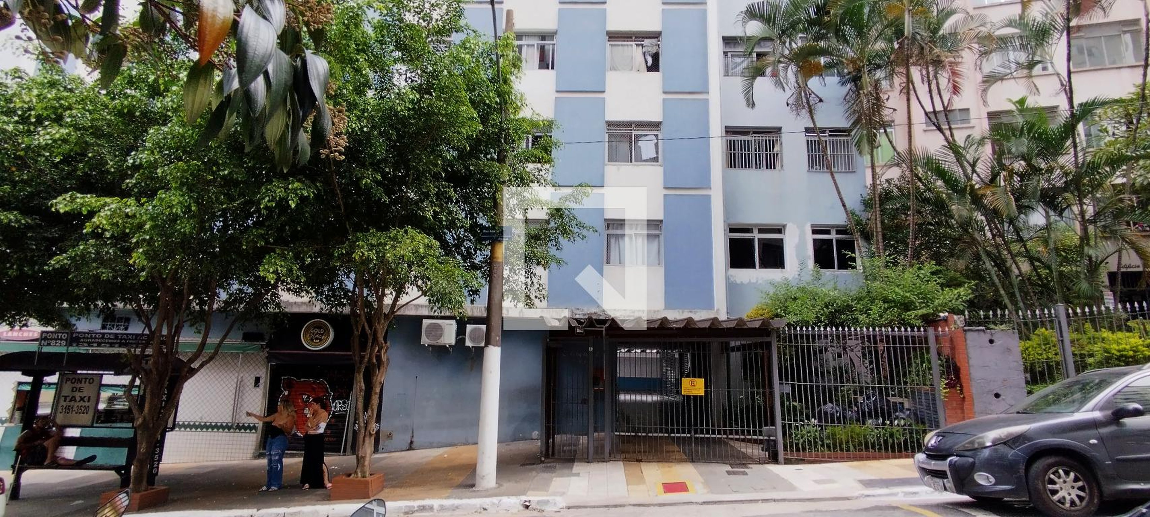 Fachada Condomínio em Rua Acaraú, 83