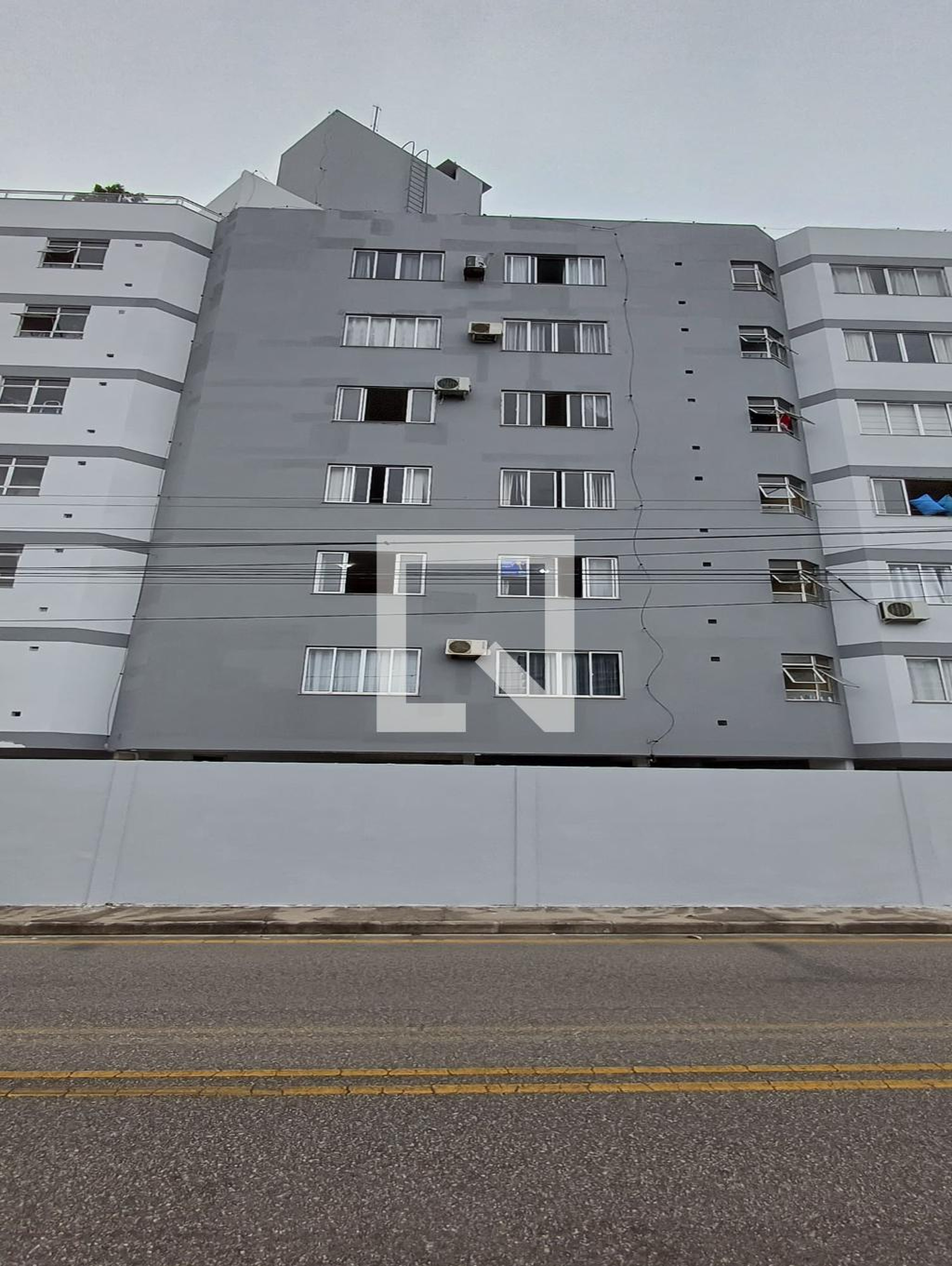 Edifício Condomínio em Rua José Aurino de Matos, 350