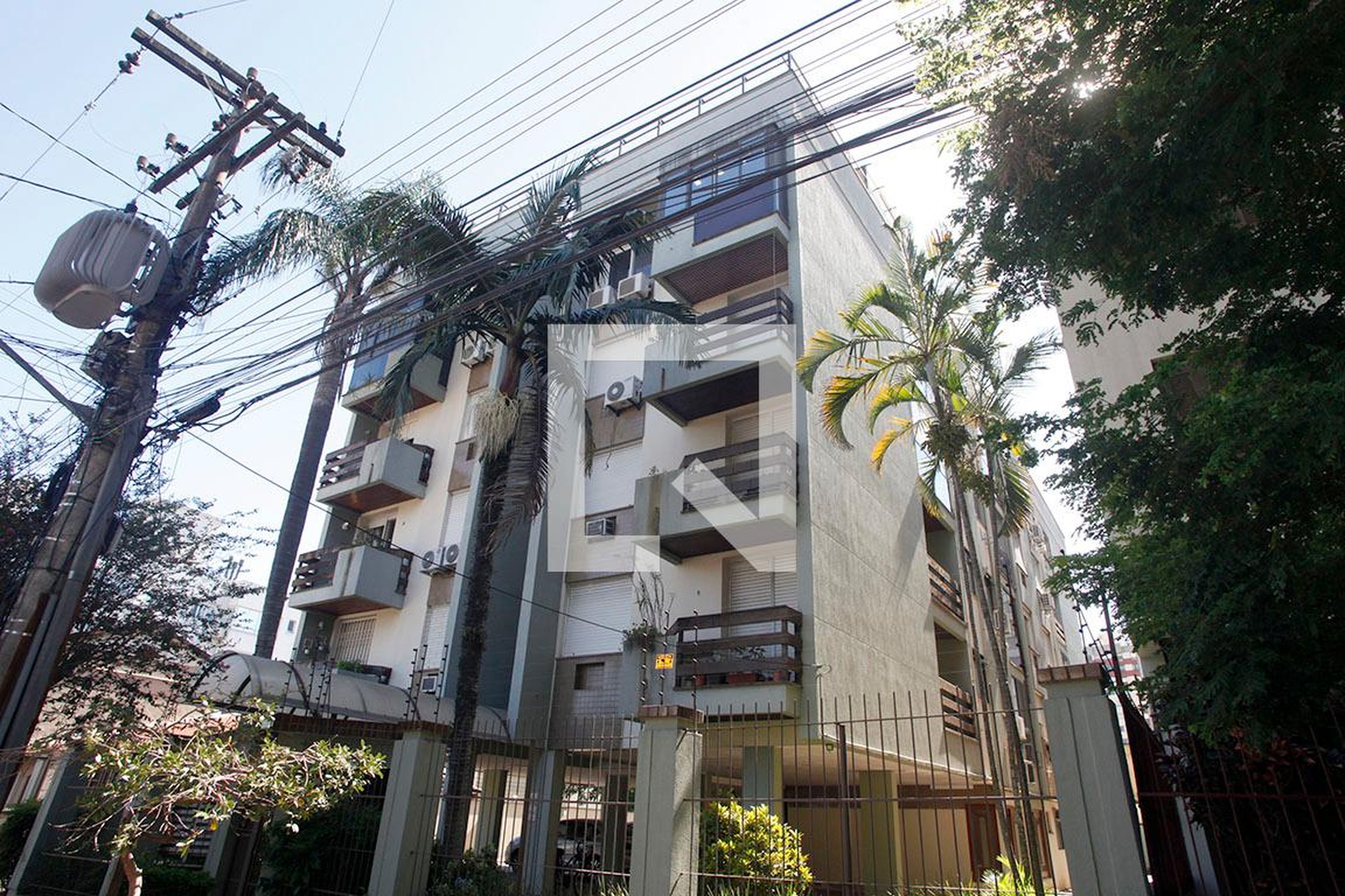 Fachada Condomínio em Rua Chile, 552