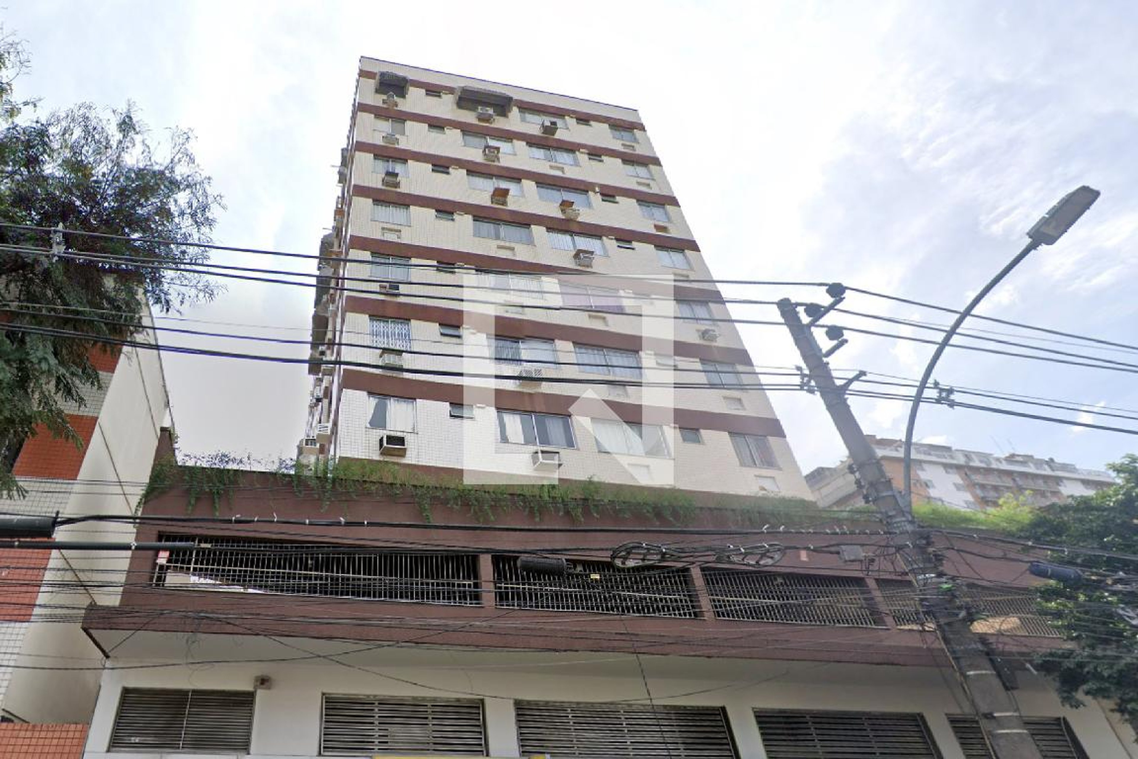 fachada Condomínio Pena Platina