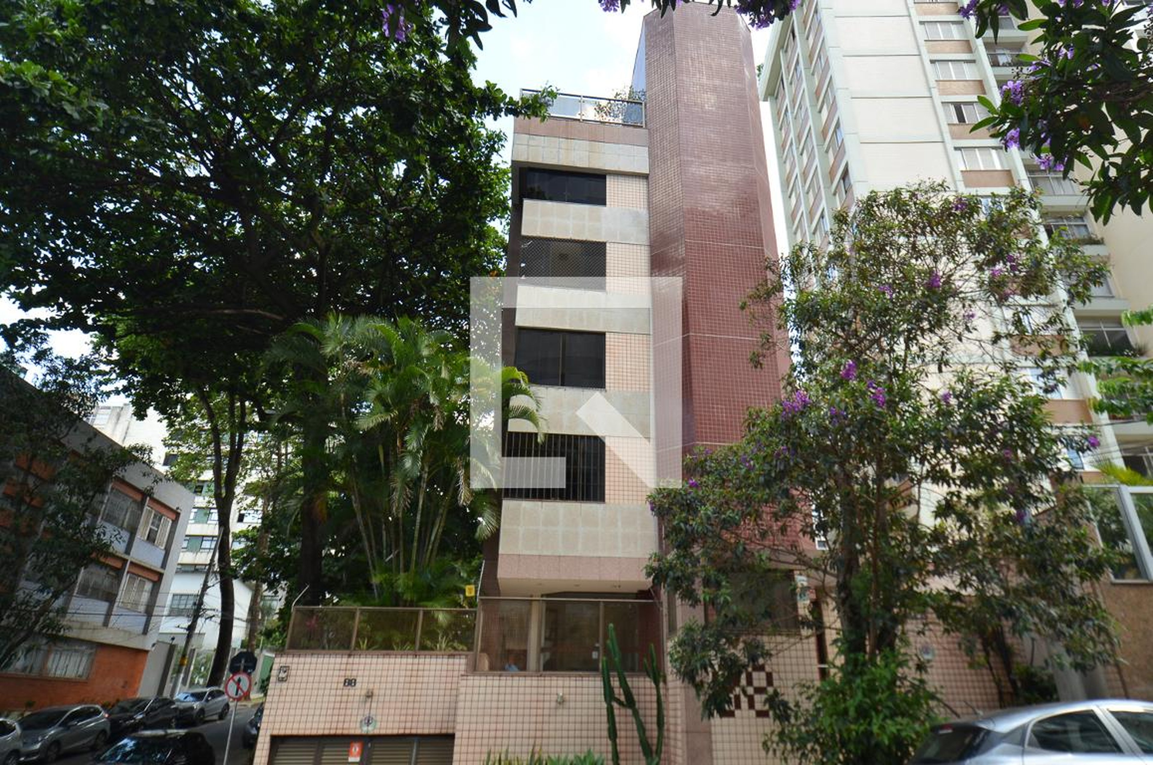 Fachada Condomínio em Rua Palmira, 88