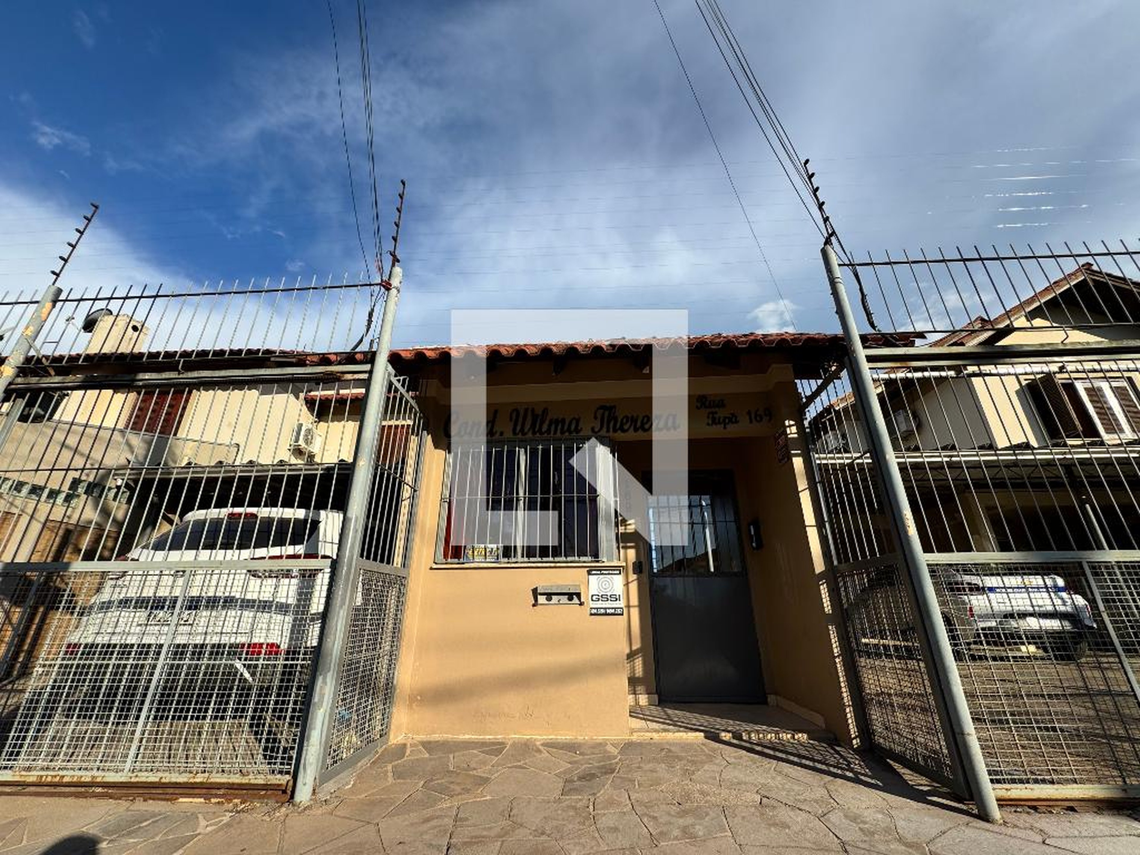 fachada Condomínio em Rua Tupã, 169