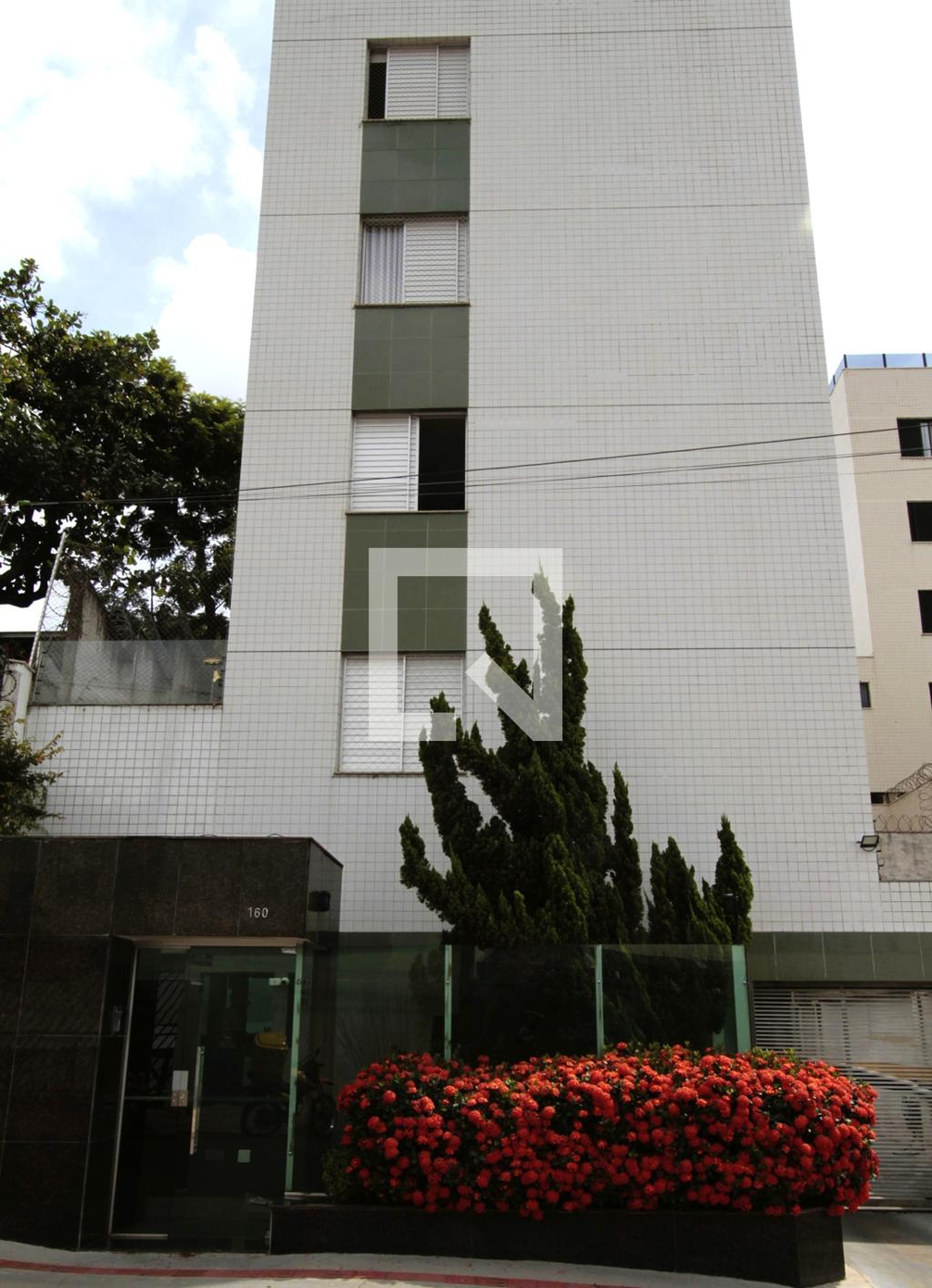 Fachada do Prédio Condomínio em Rua Belfort Roxo, 160