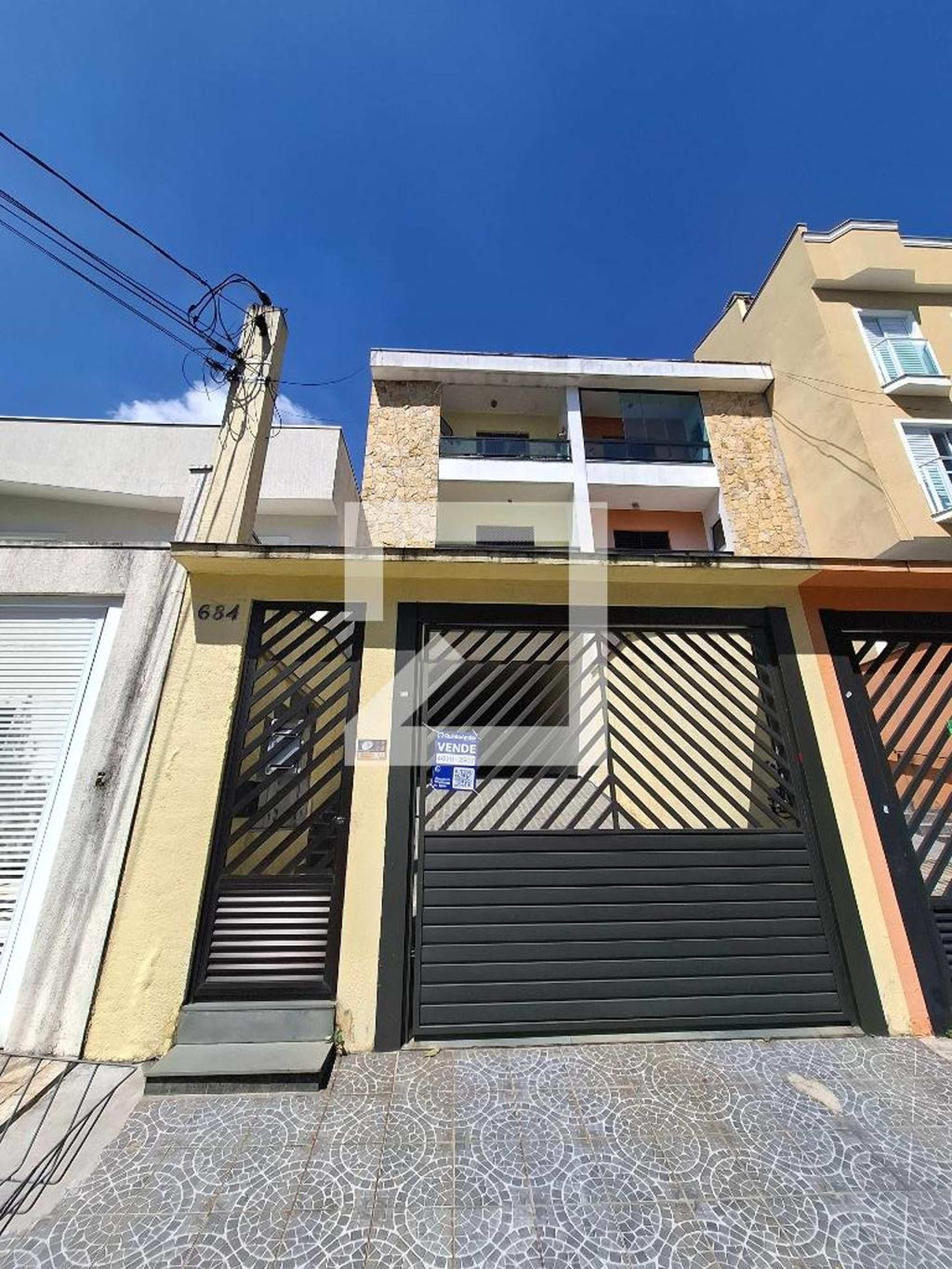 Fachada Condomínio em Rua Araguaia, 684