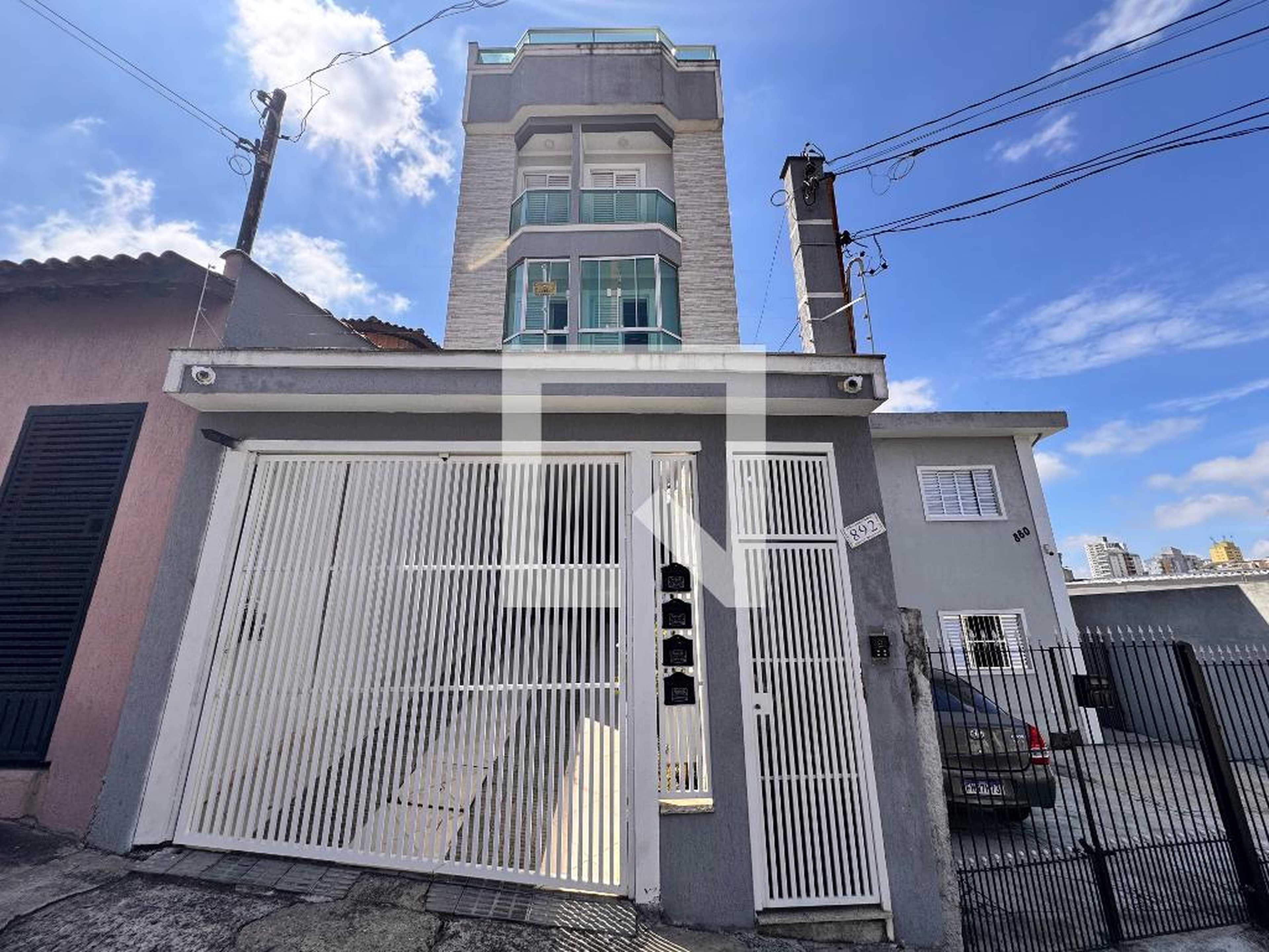 Fachada Condomínio em Rua Japão, 892