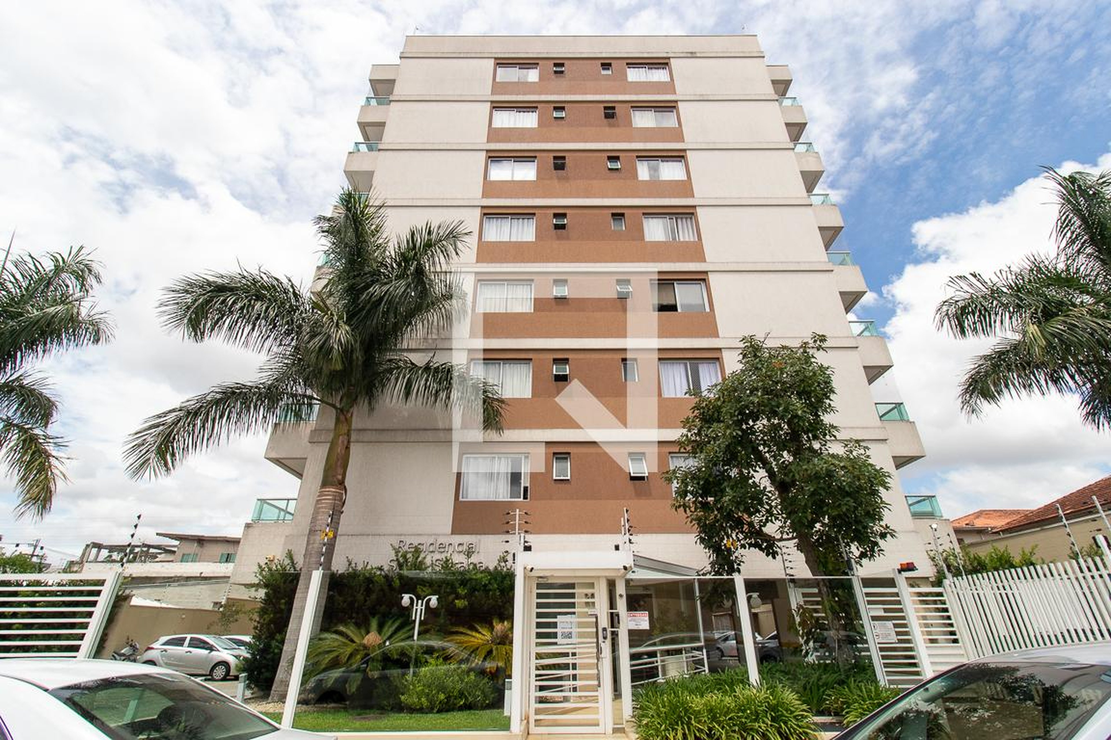 Fachada do Condominio Condomínio em Rua Jóquei Clube, 206