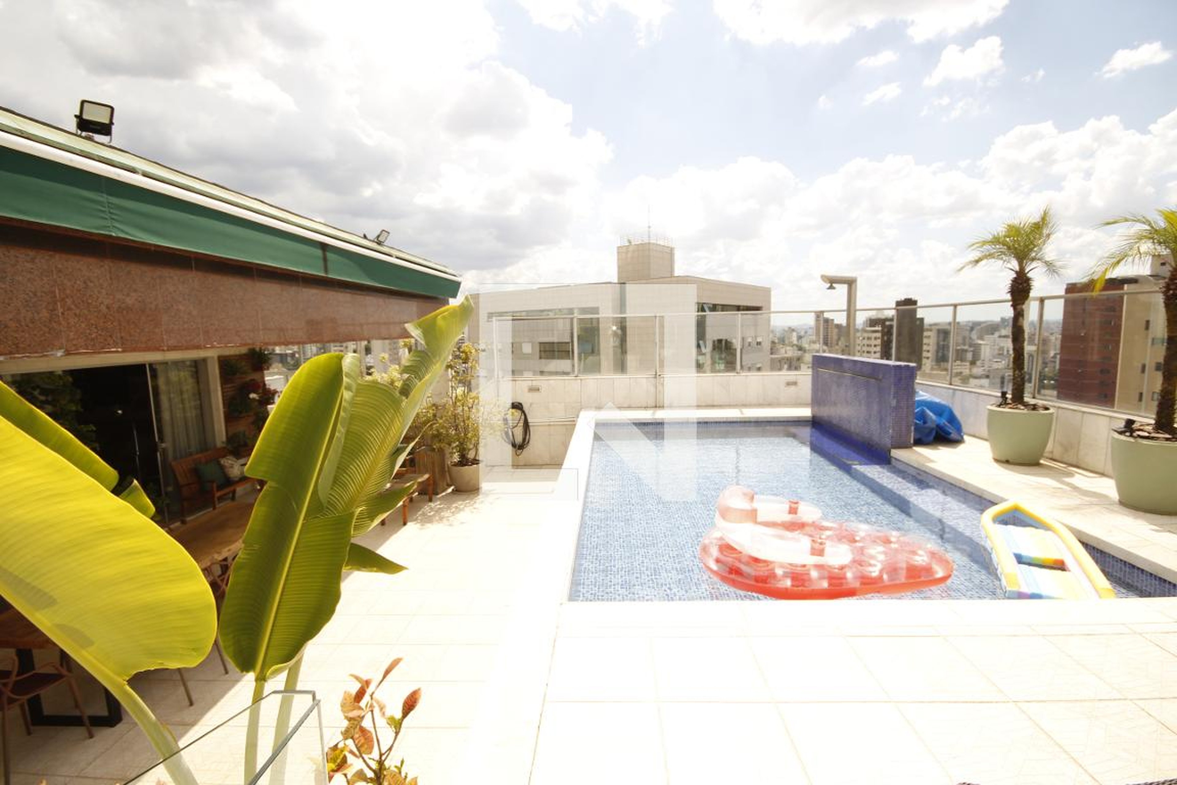 Piscina - Edifício Ismael Santos Viana