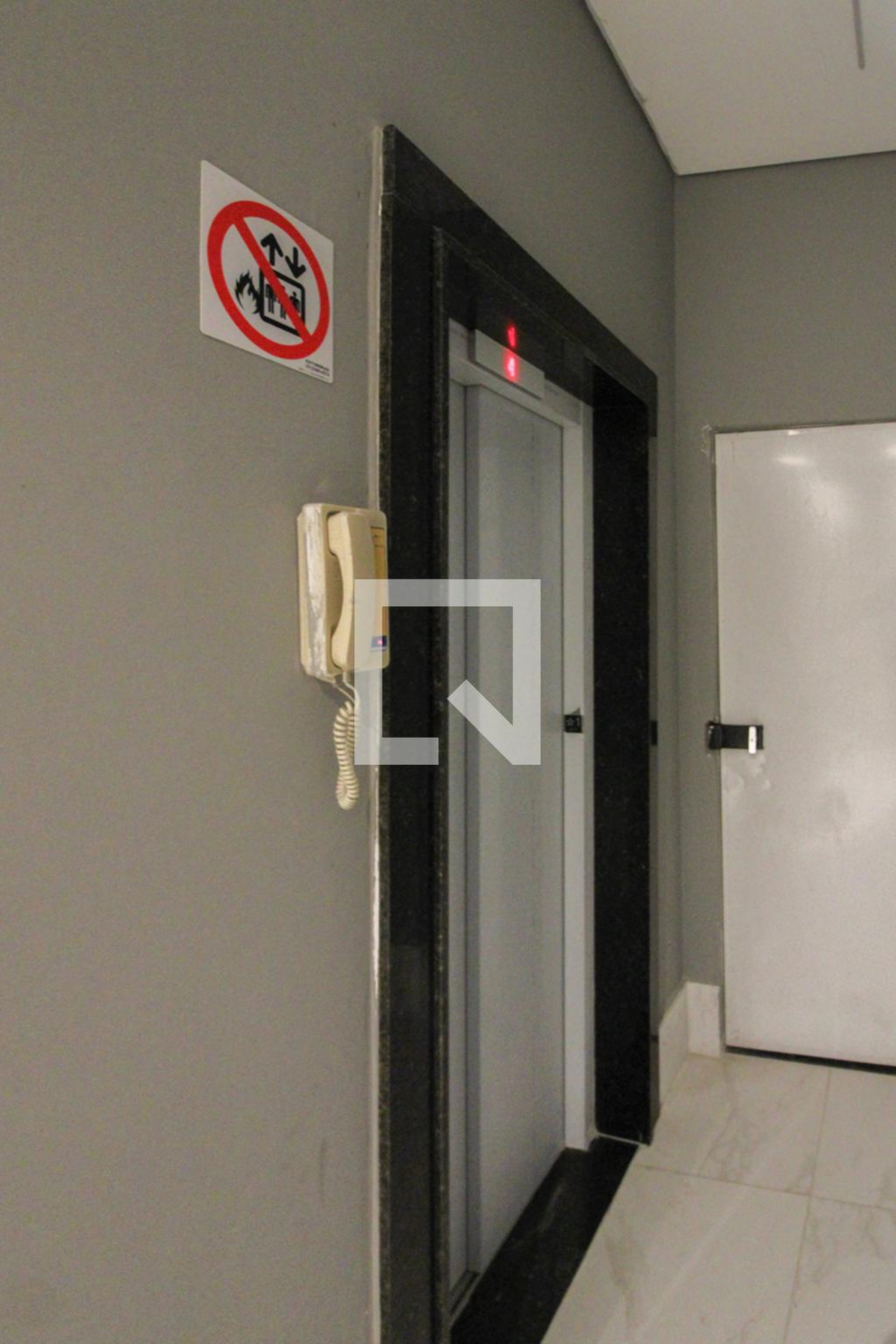 Elevador - Solarium Pampulha