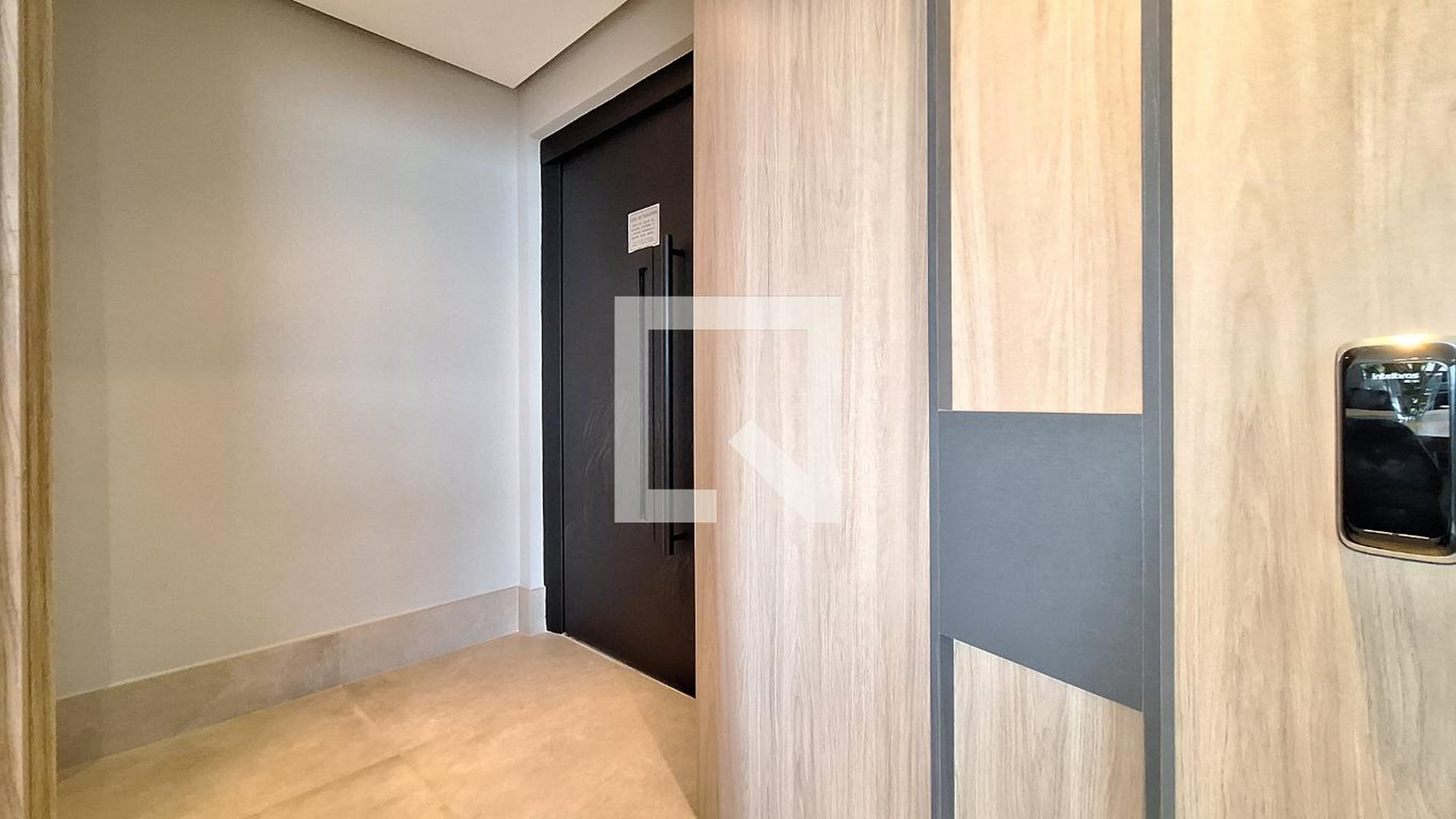 Elevador - Villa Lobos
