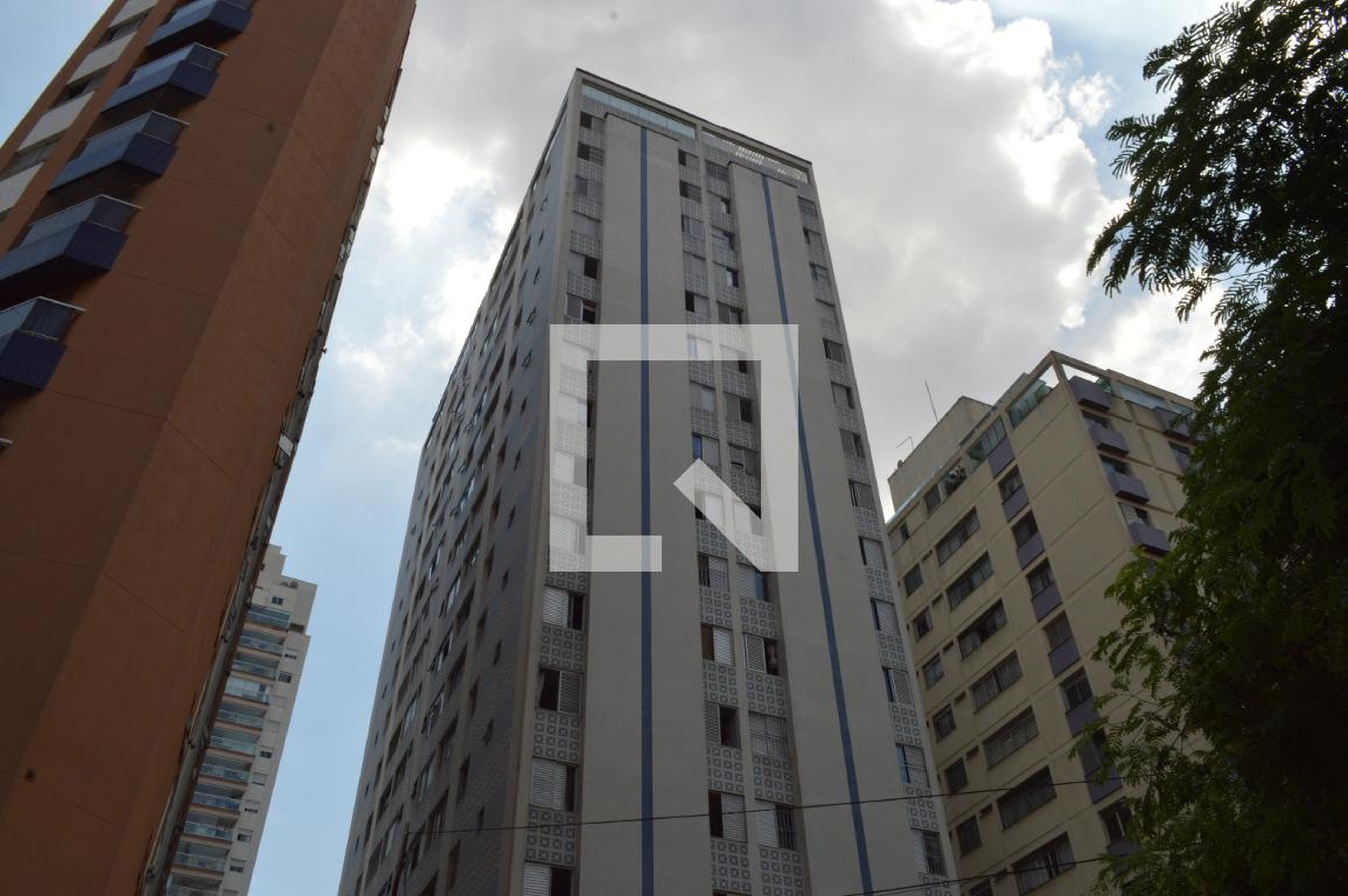 Fachada Condomínio Maira