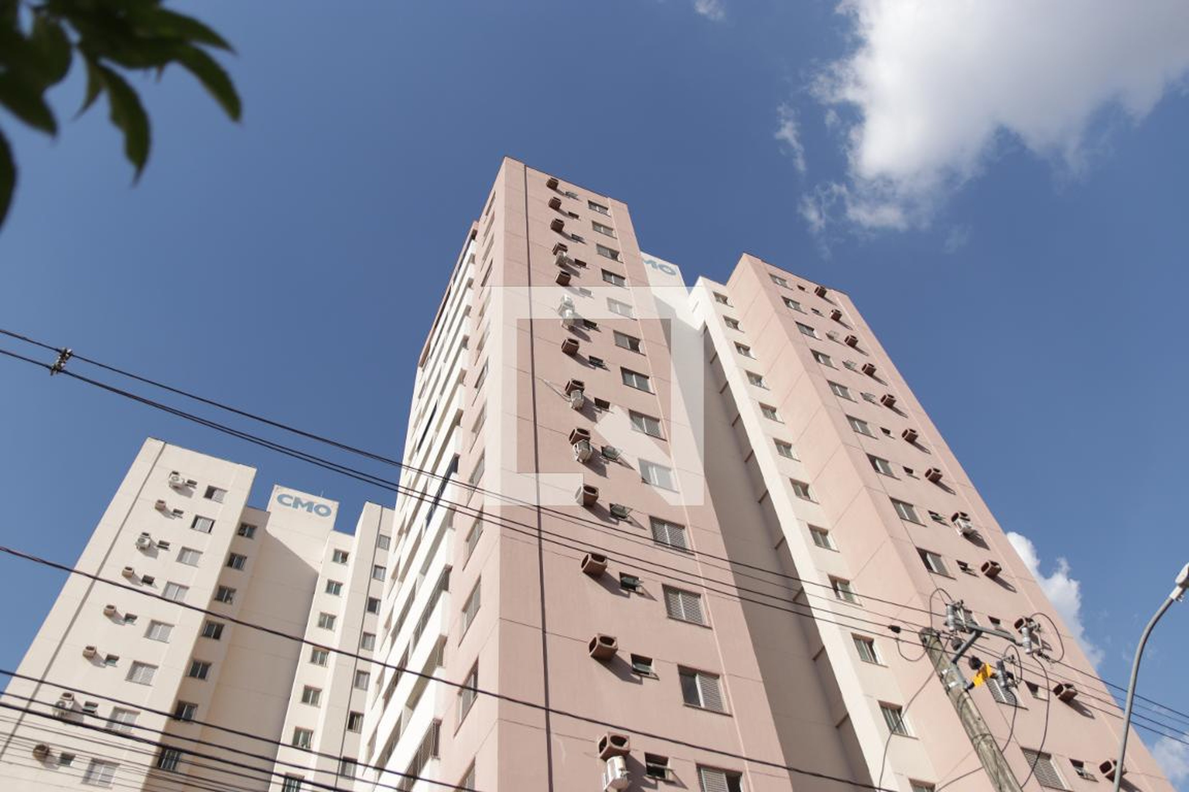 Fachada Condomínio Portal dos Ipes