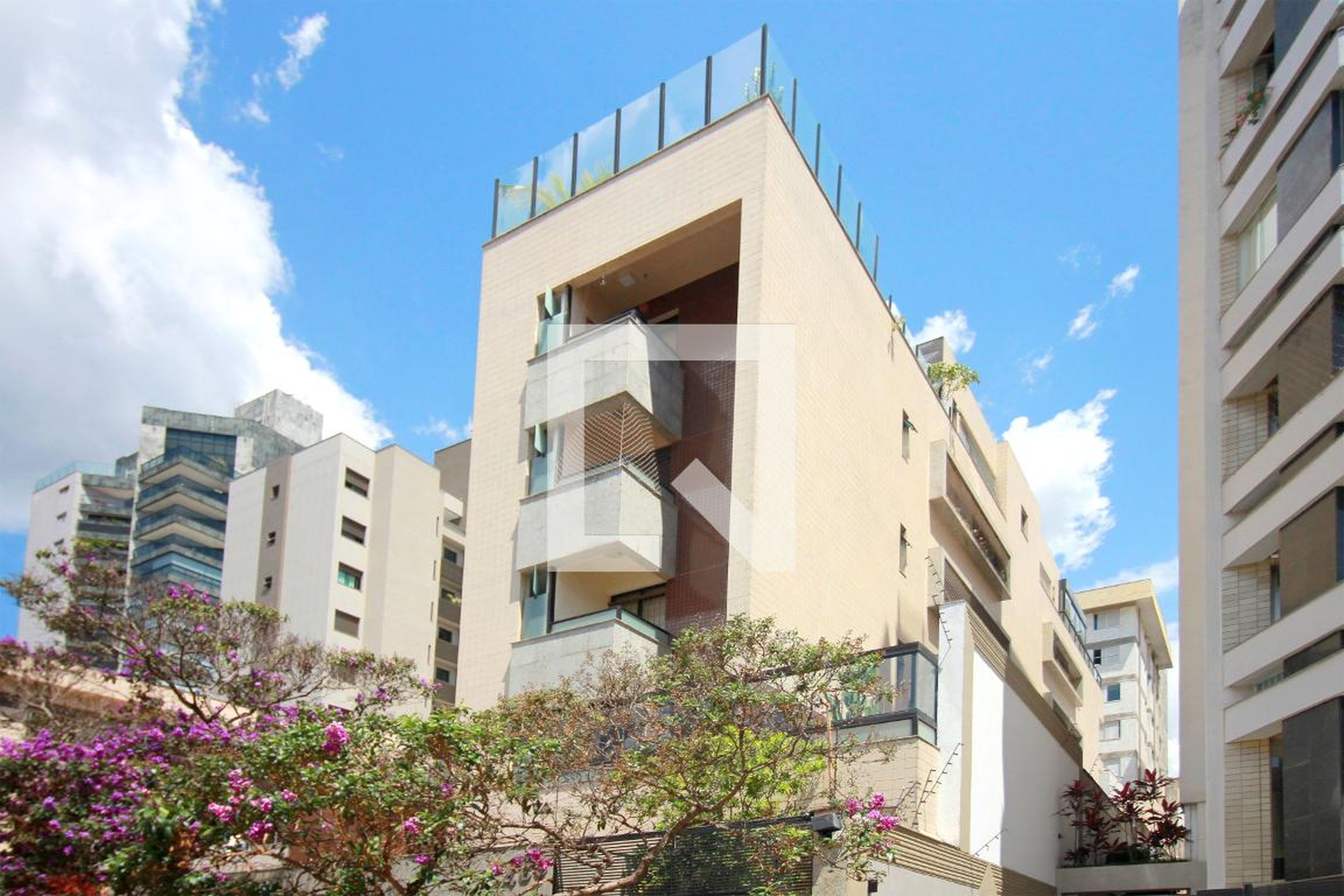 Fachada Edifício Lourival Drumond