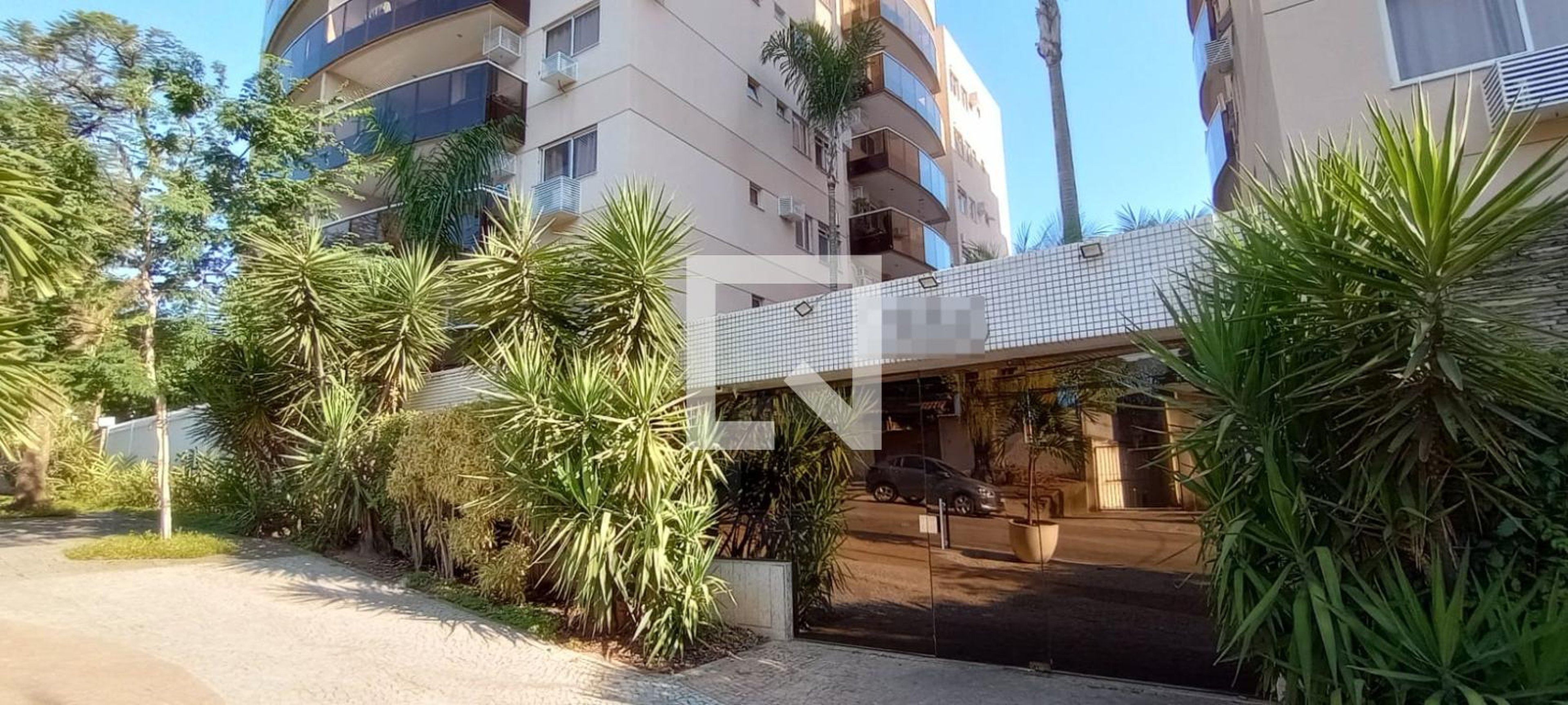 Fachada Condomínio Del Sole