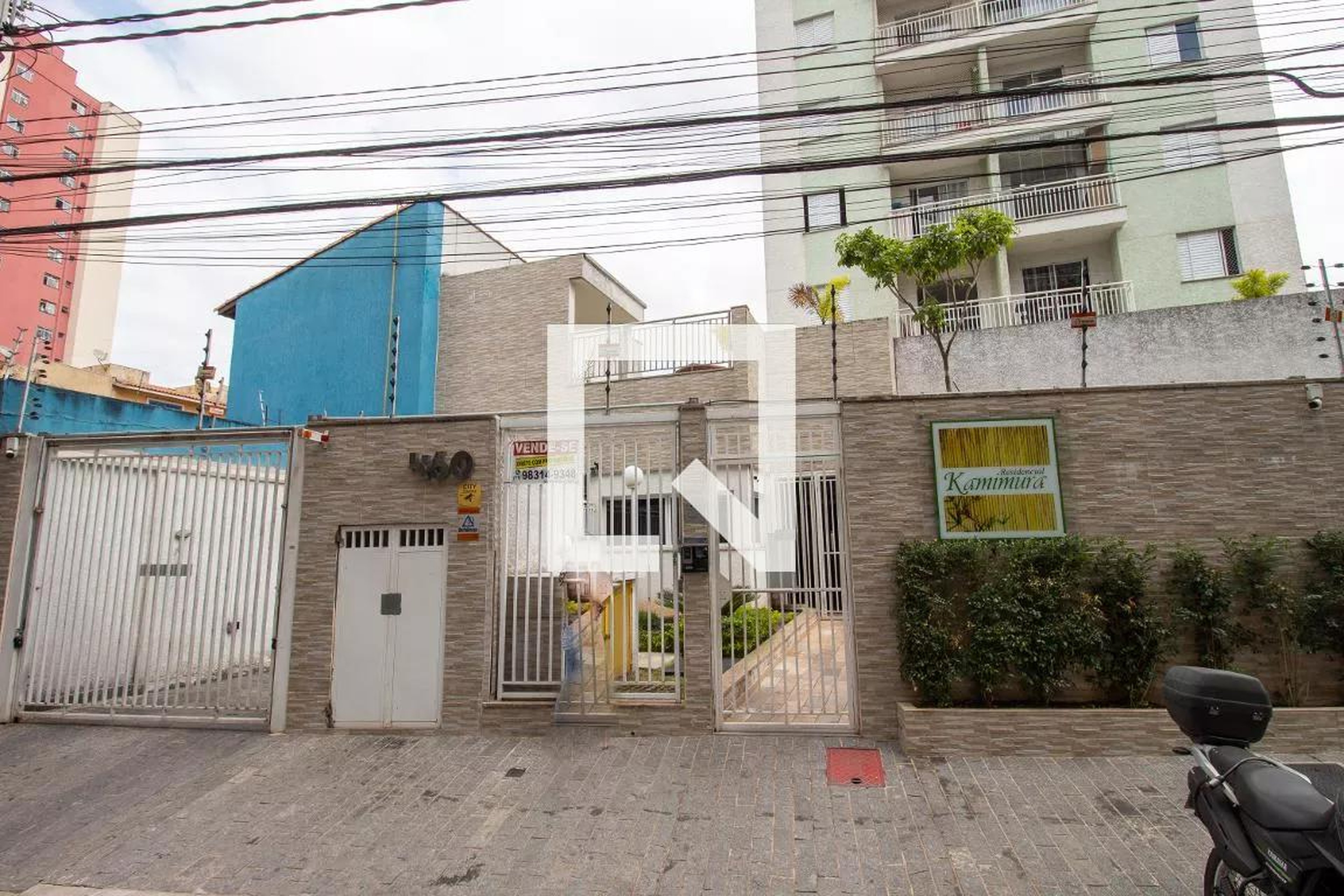 Fachada do Condomínio Residencial Kamimura