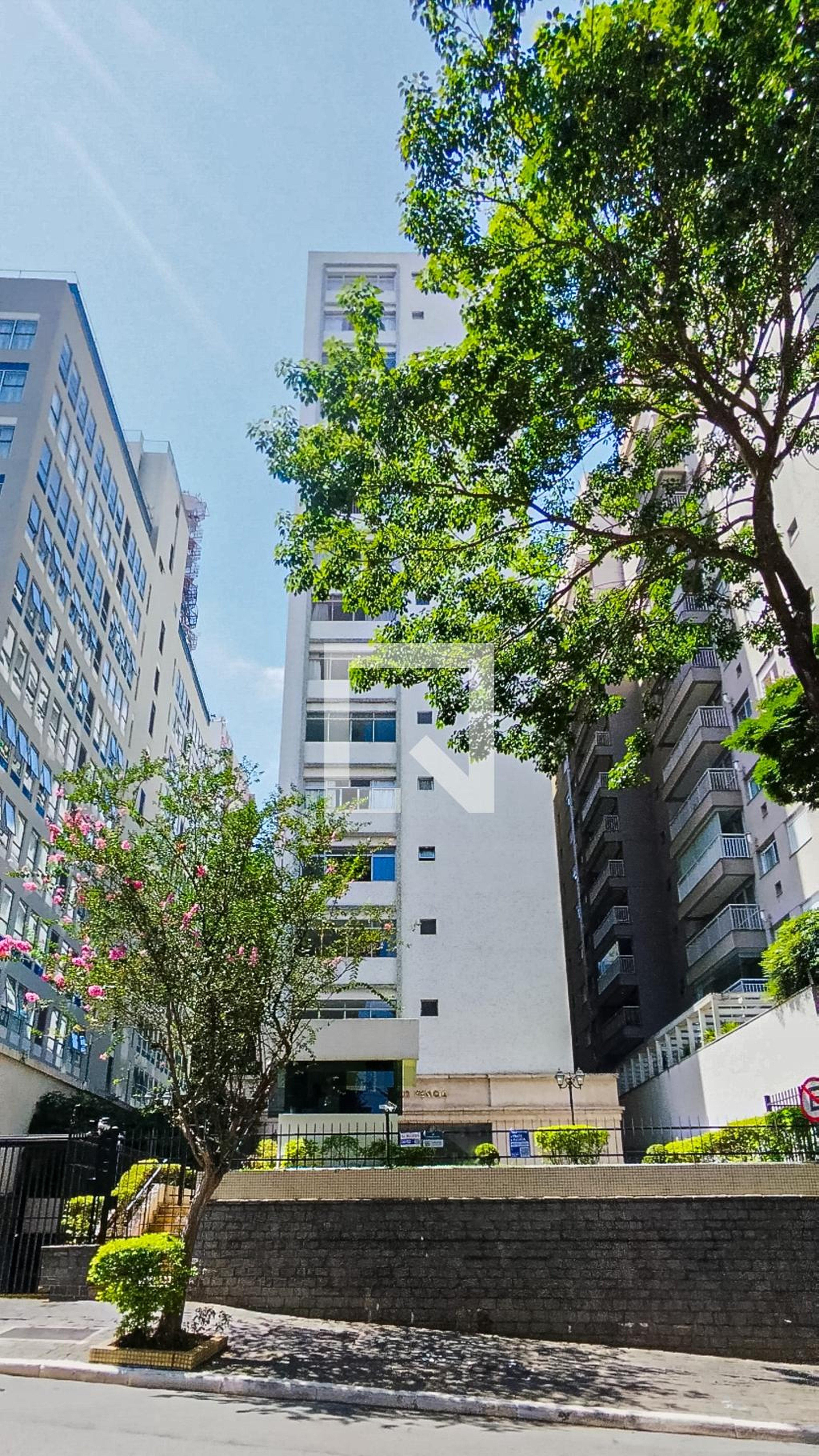 Fachada Condomínio Fenício