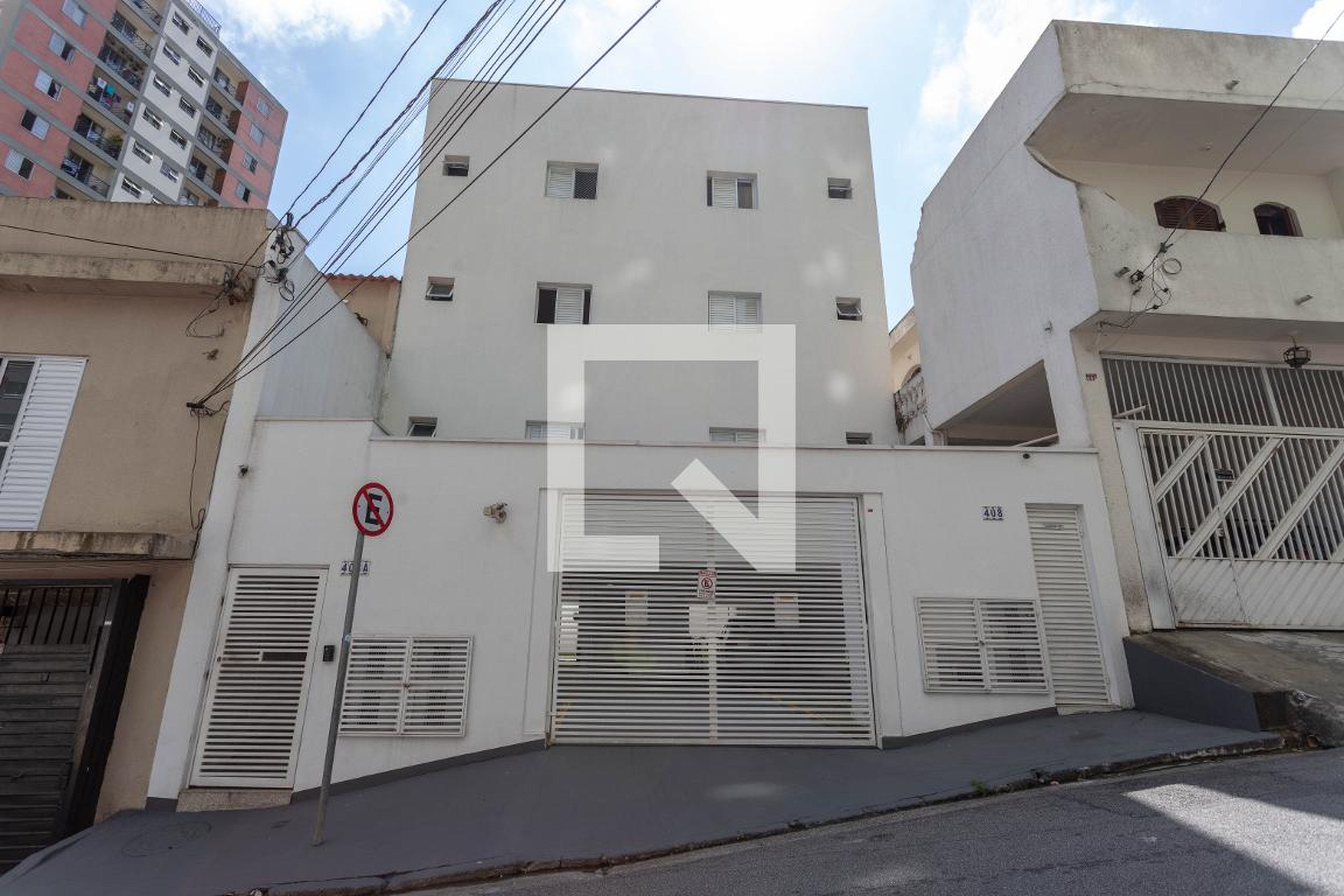 Fachada Condomínio em Rua São Francisco de Assis, 408