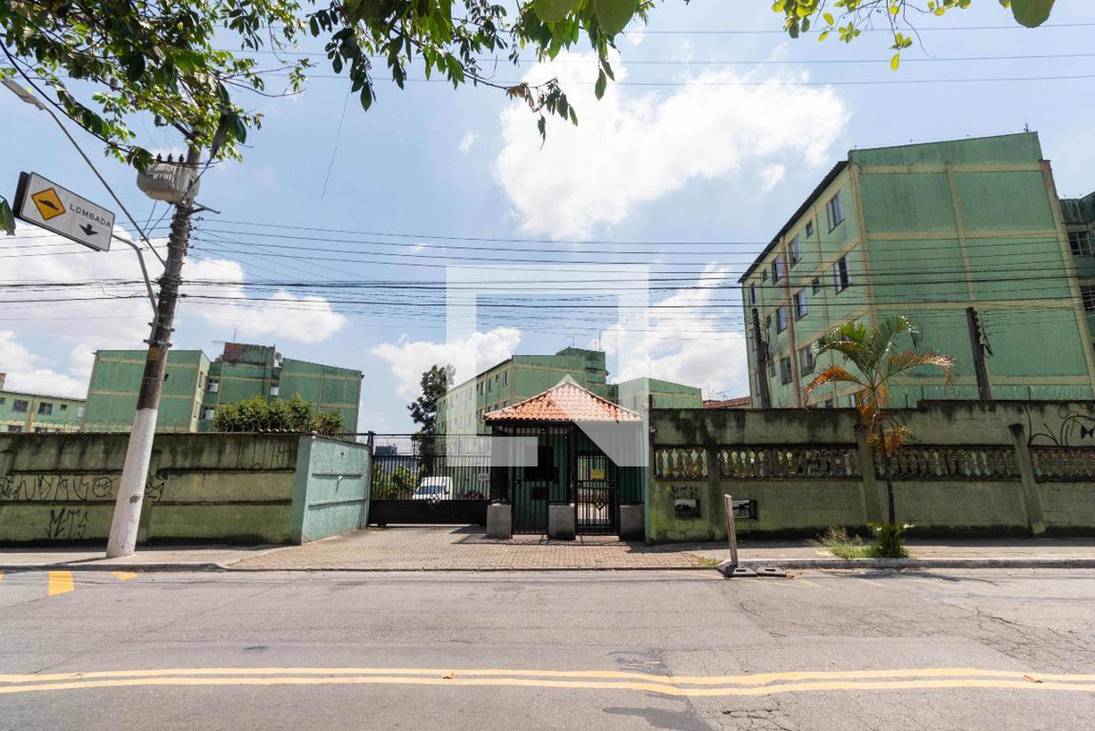 Fachada do Prédio Condomínio Orquideas