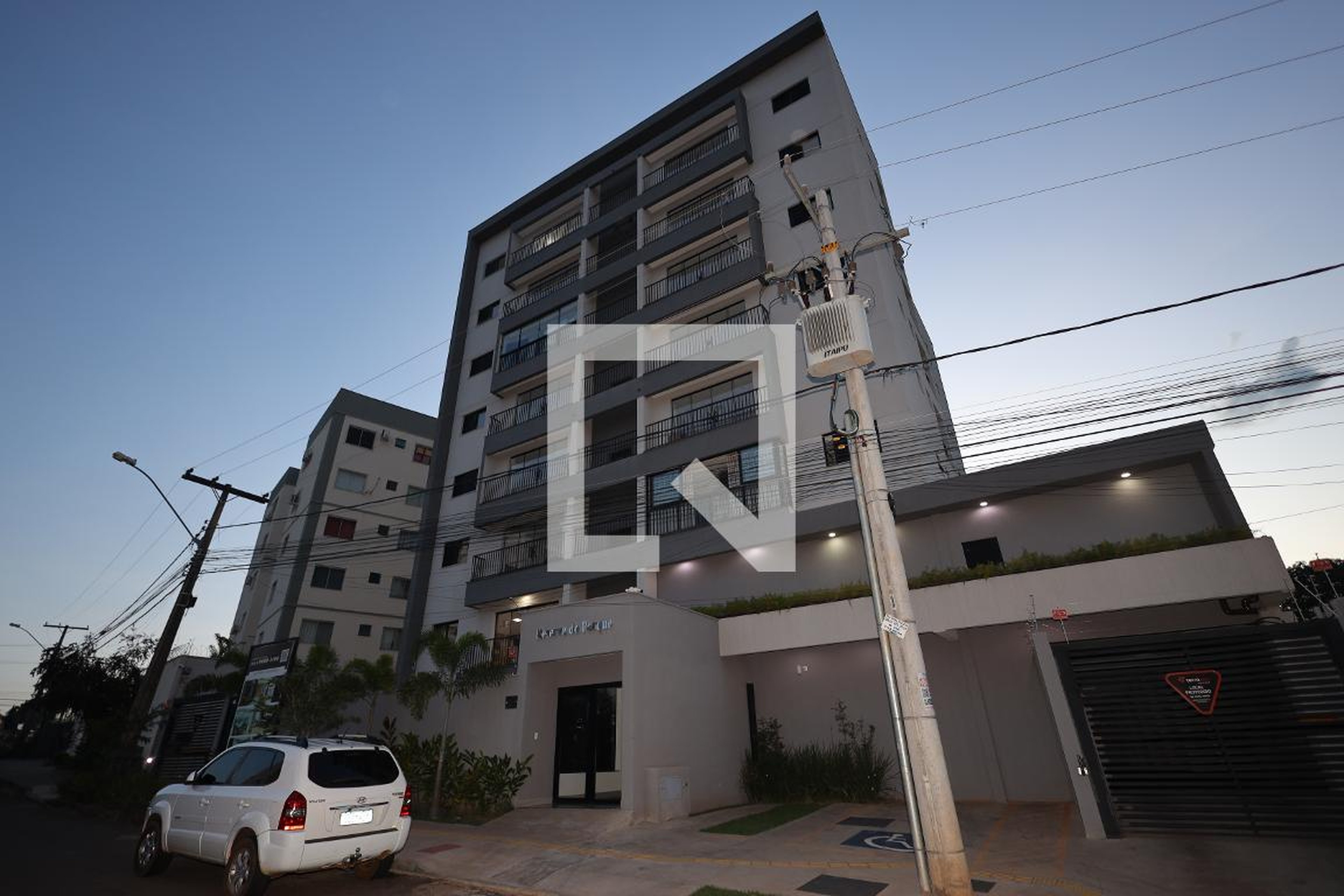 Fachada do Prédio Condomínio em Rua Dona Isoleta, 260