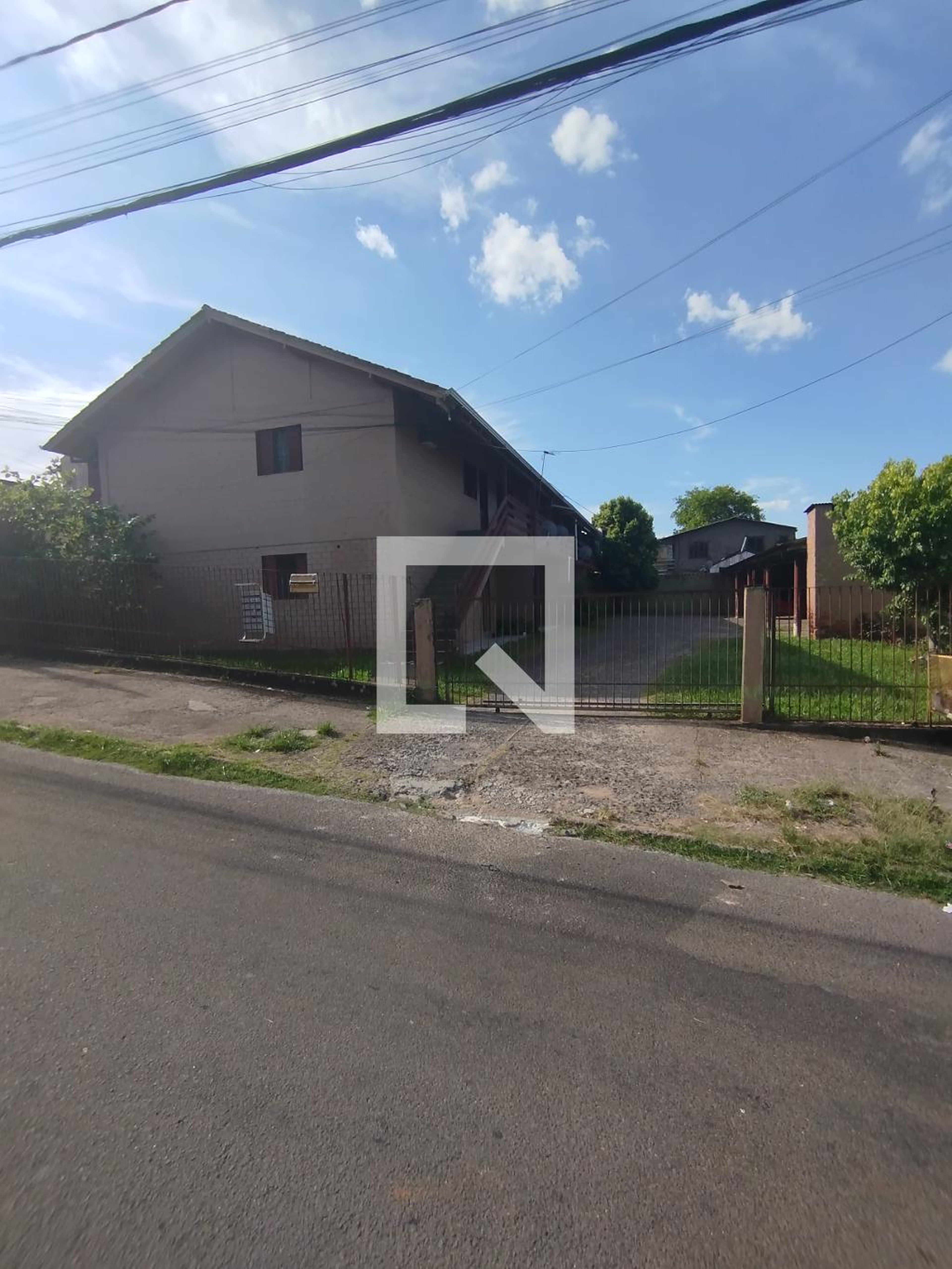 Fachada Condomínio em Rua Hamburgo, 171