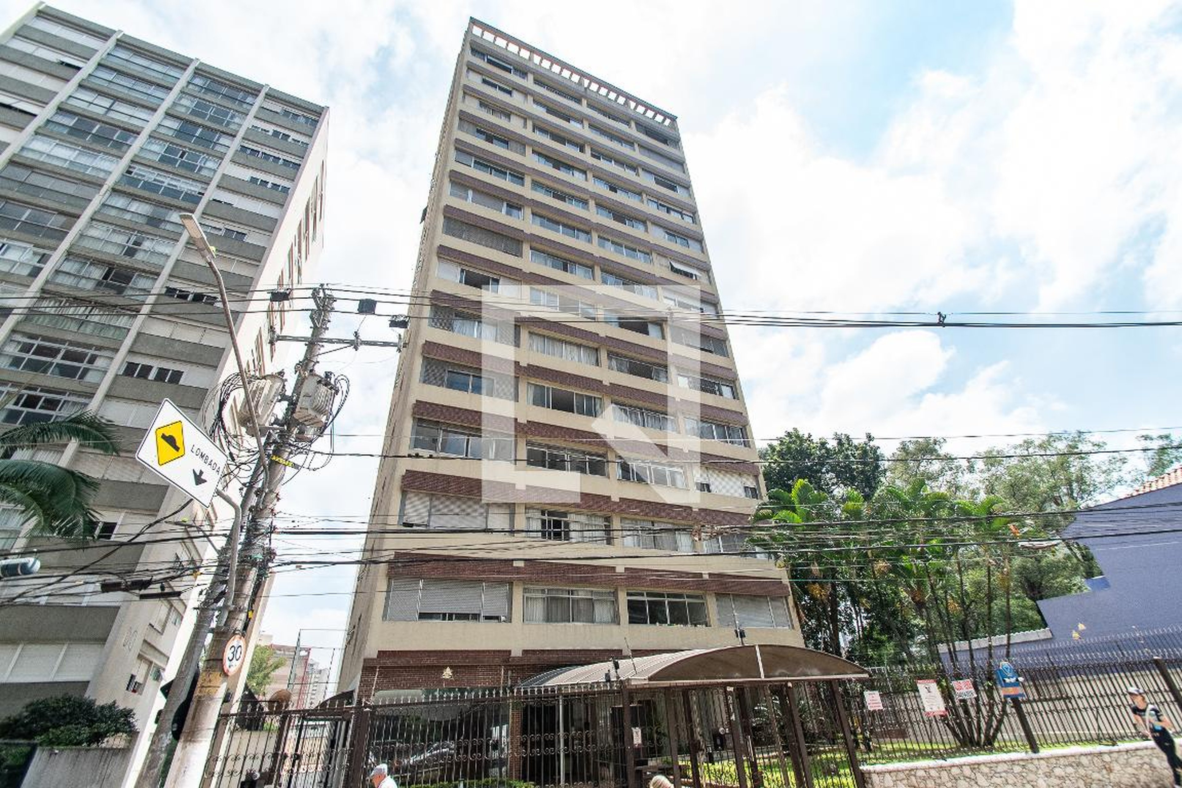 Fachada Condomínio Palmeiras