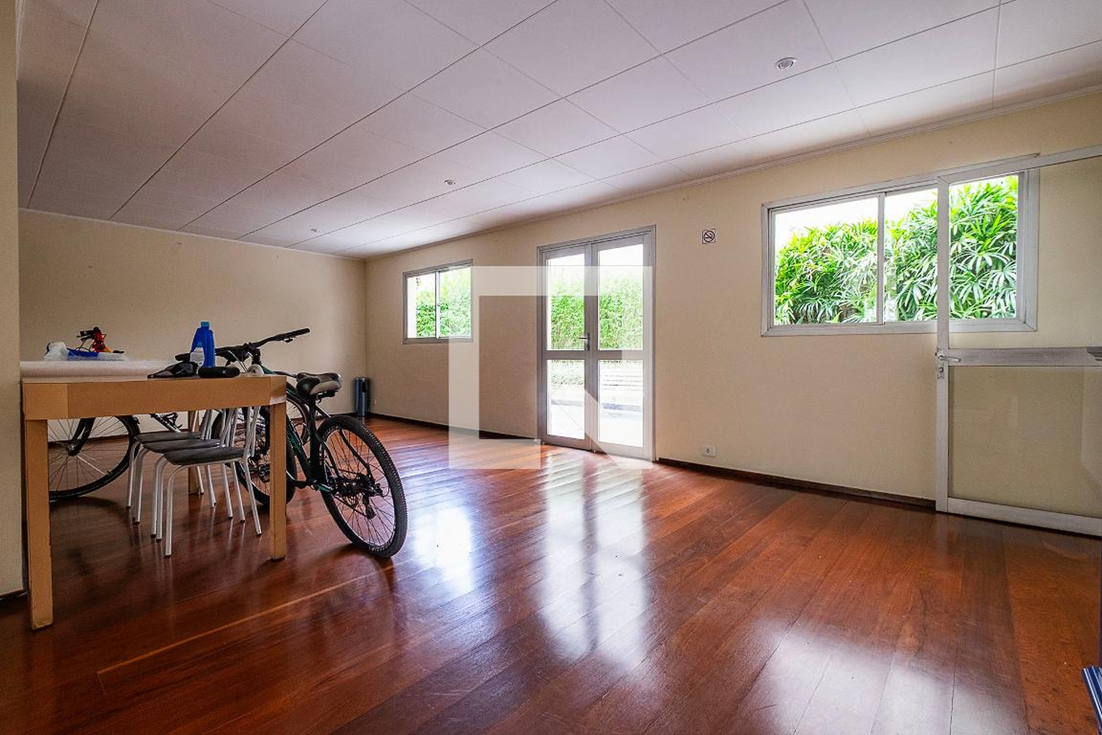 Área comum - Portilho