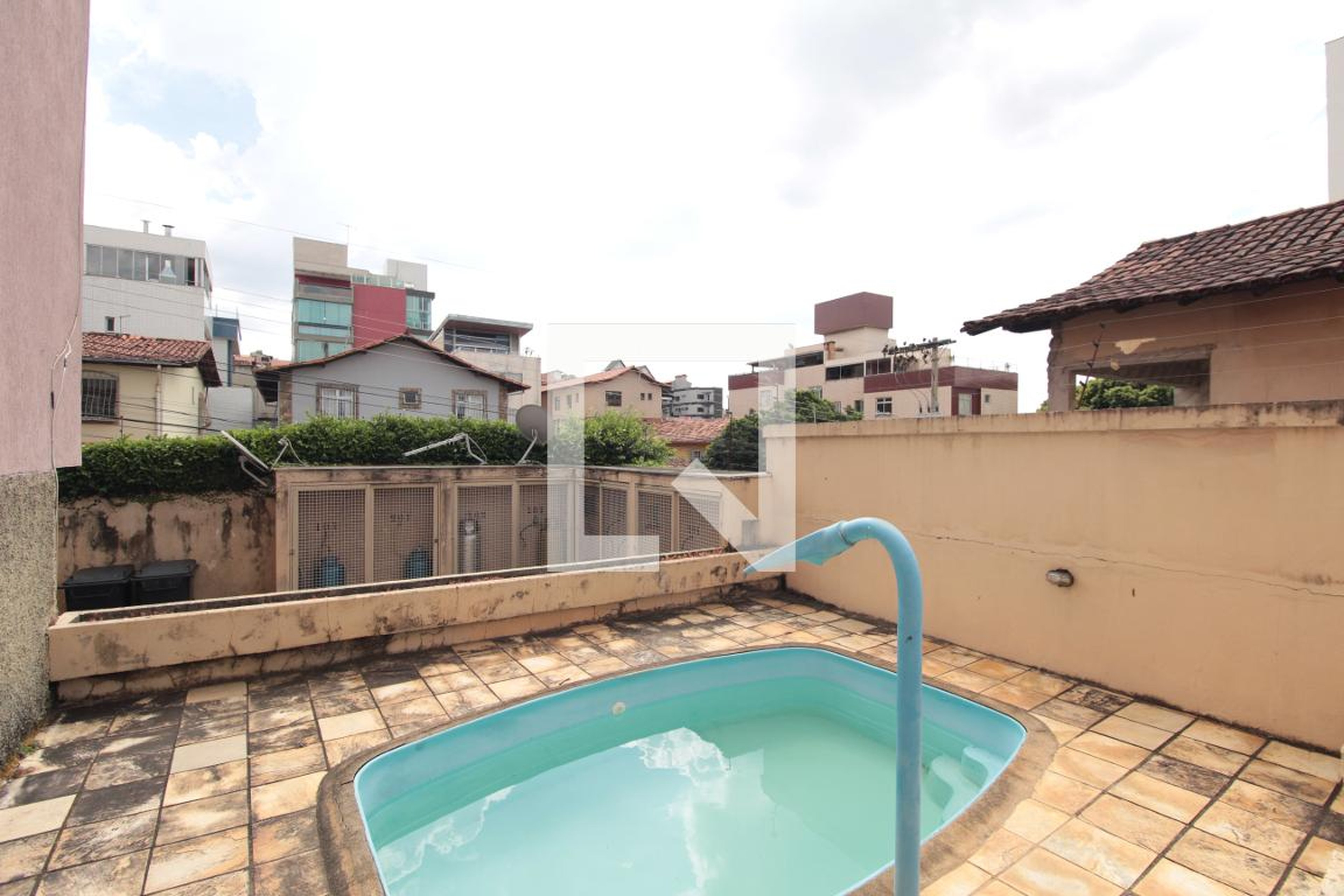 Piscina - Edifício Luiza