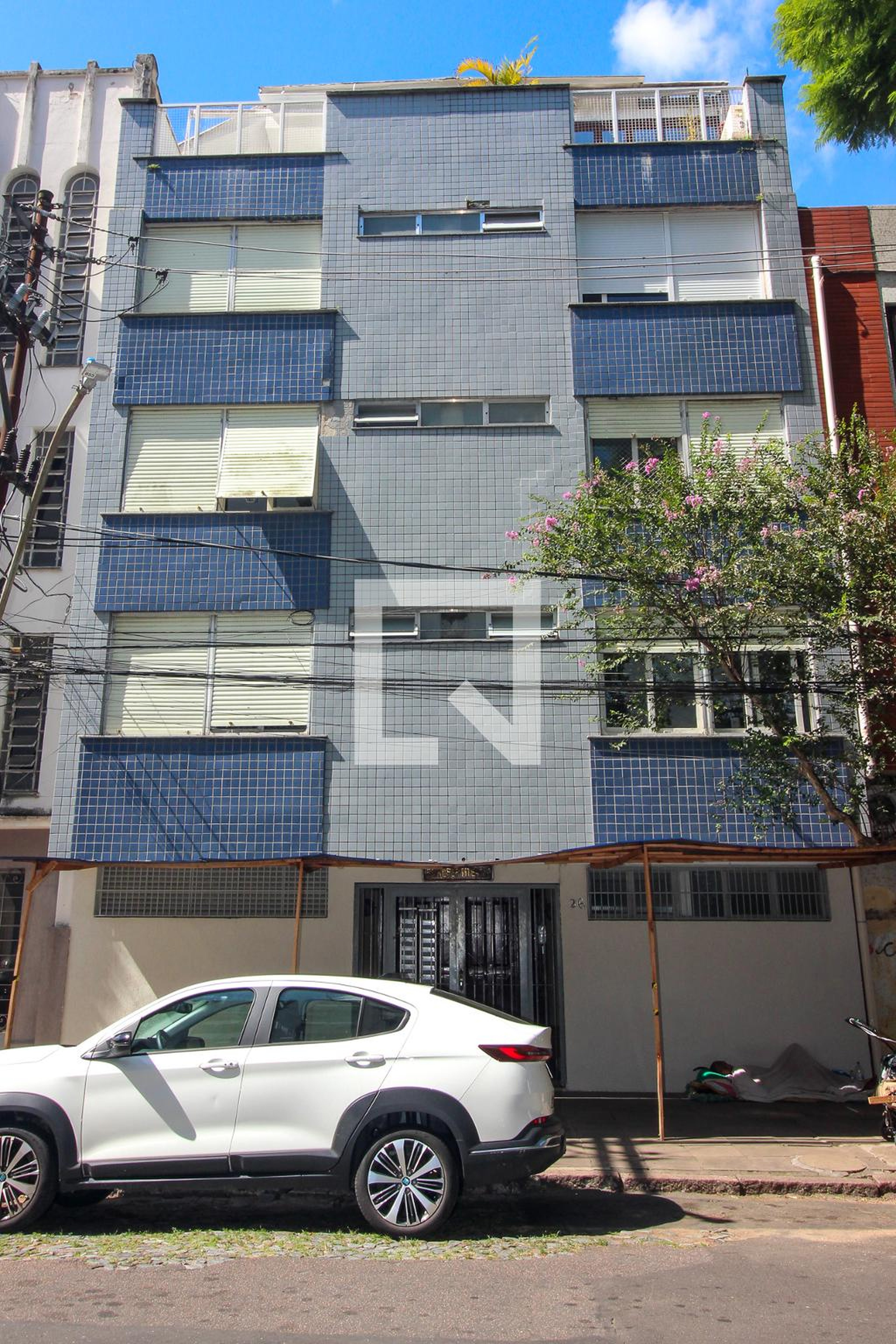 Fachada do Prédio Condomínio em Travessa da Paz, 26