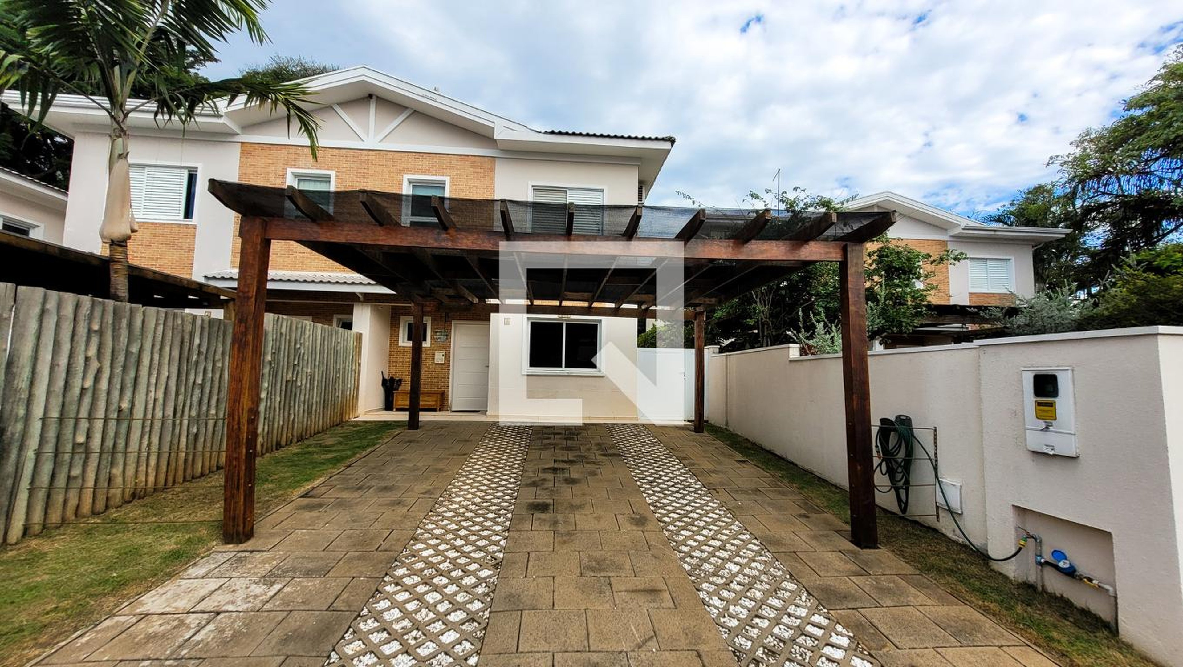 Fachada Condomínio Reserva São Pedro