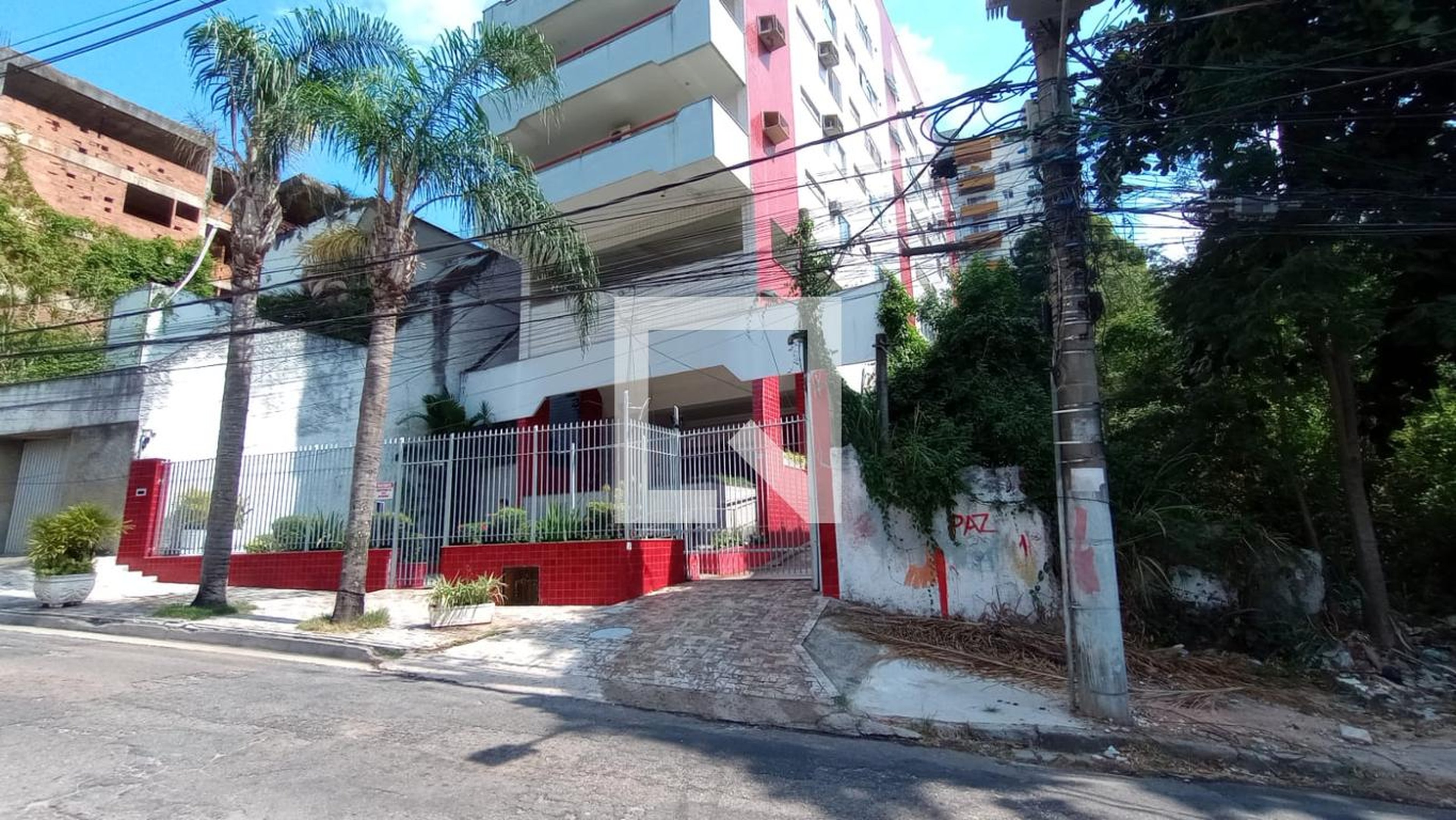 Fachada Condomínio Escorpios