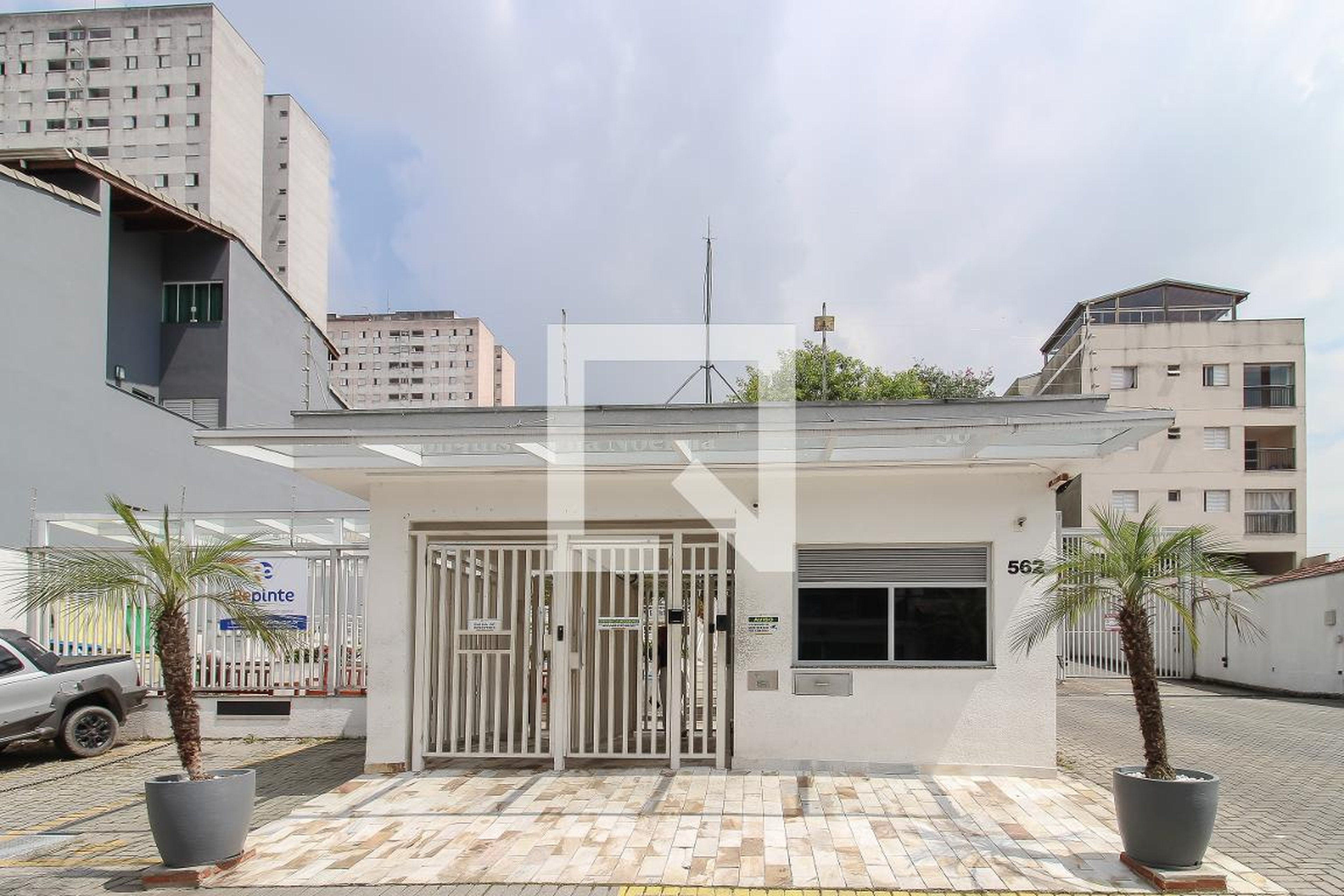 Fachada do condomínio Condomínio Conquista Noemia