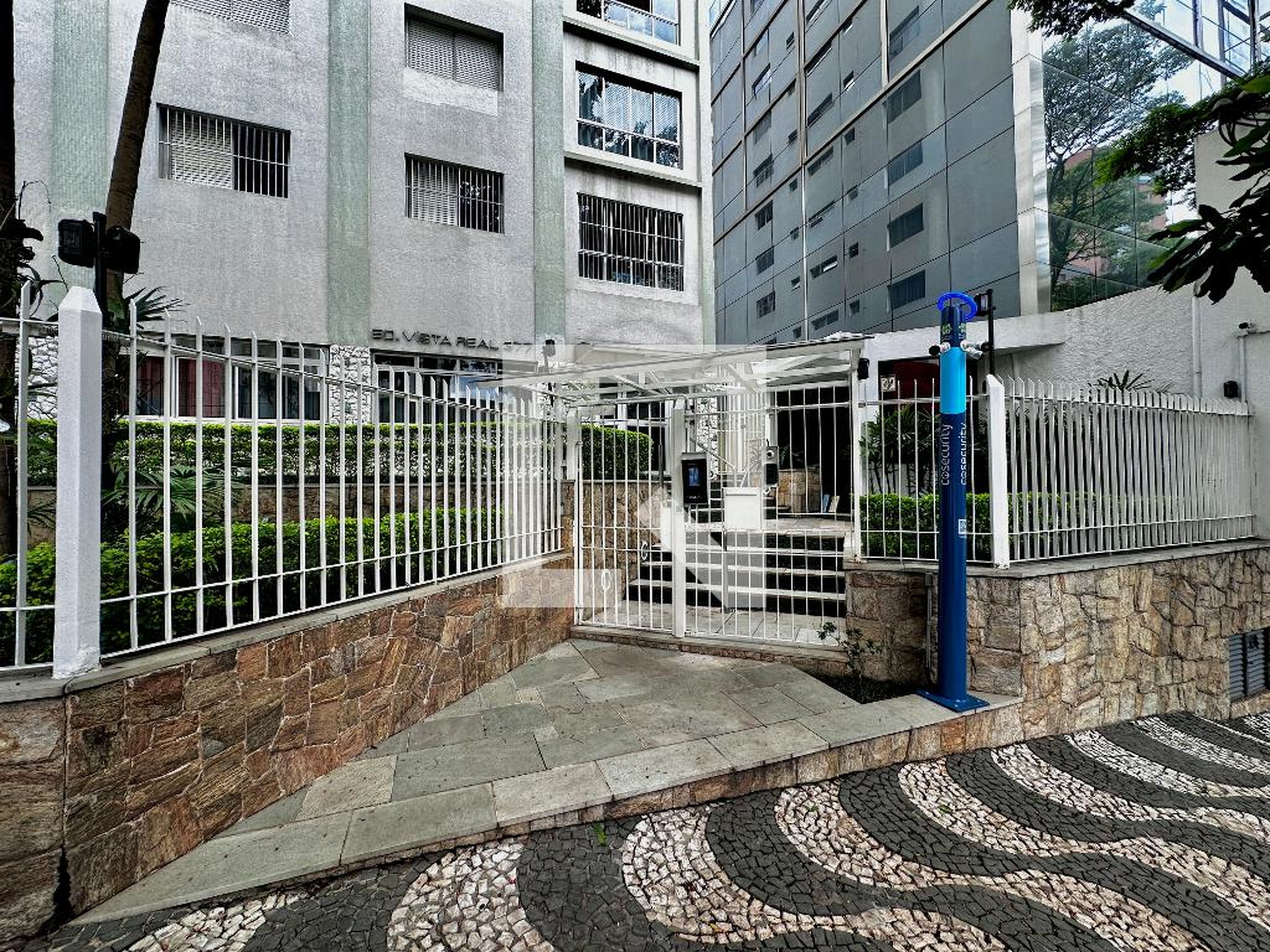 Fachada Condomínio em Rua Bela Vista, 377