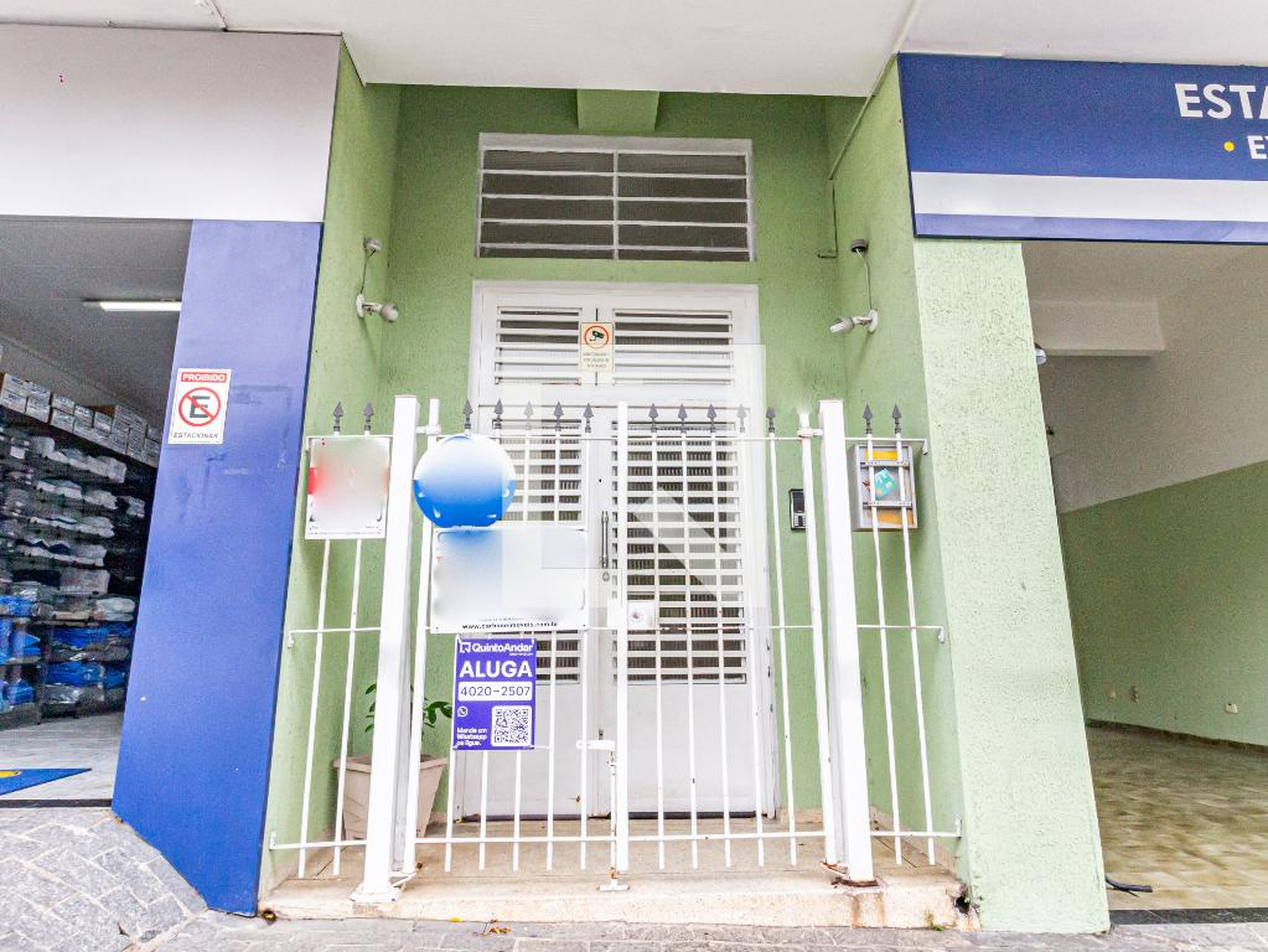 Fachada Condomínio em Rua Cuiabá, 579