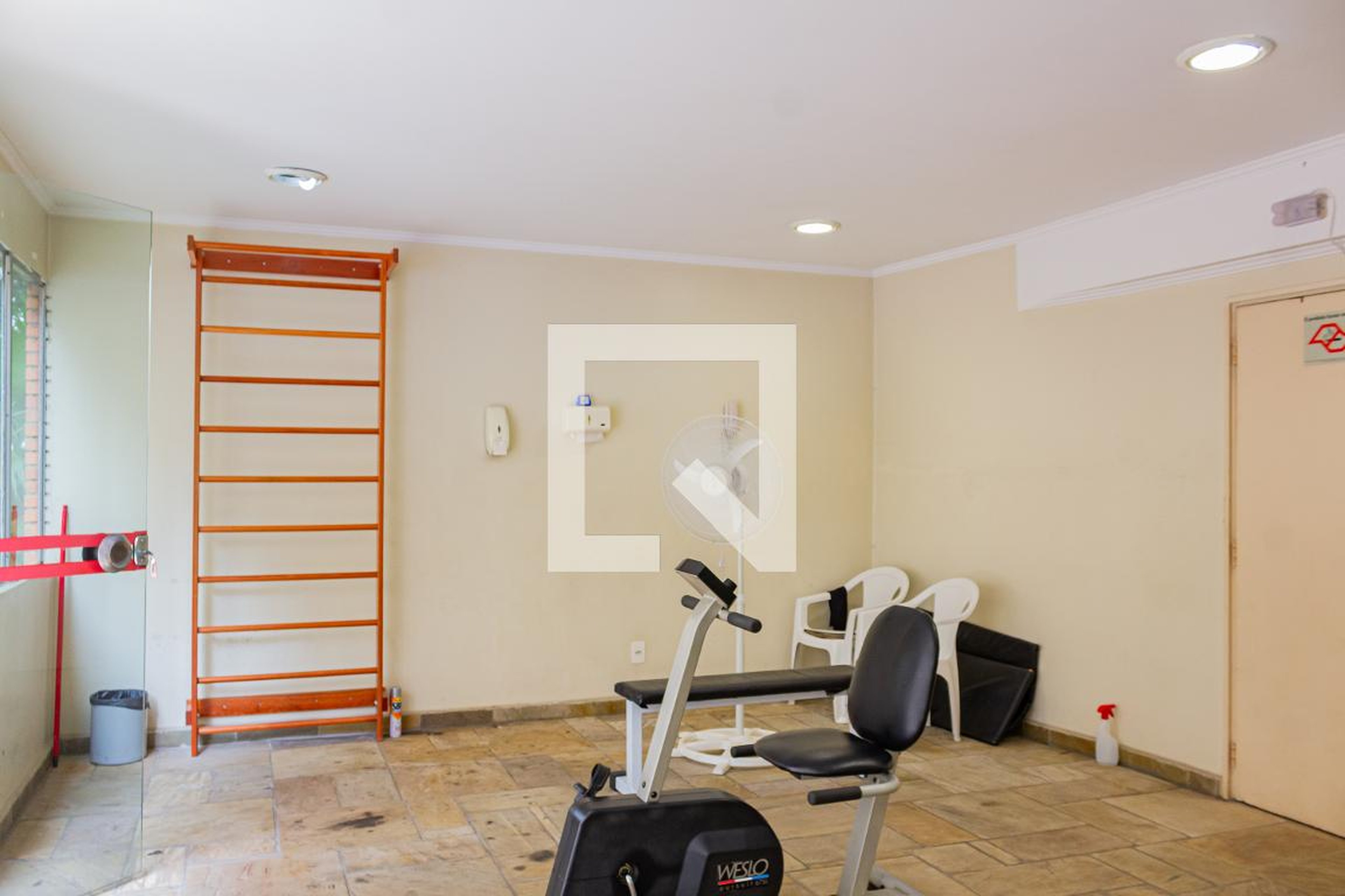 Academia - Edifício Montparnasse