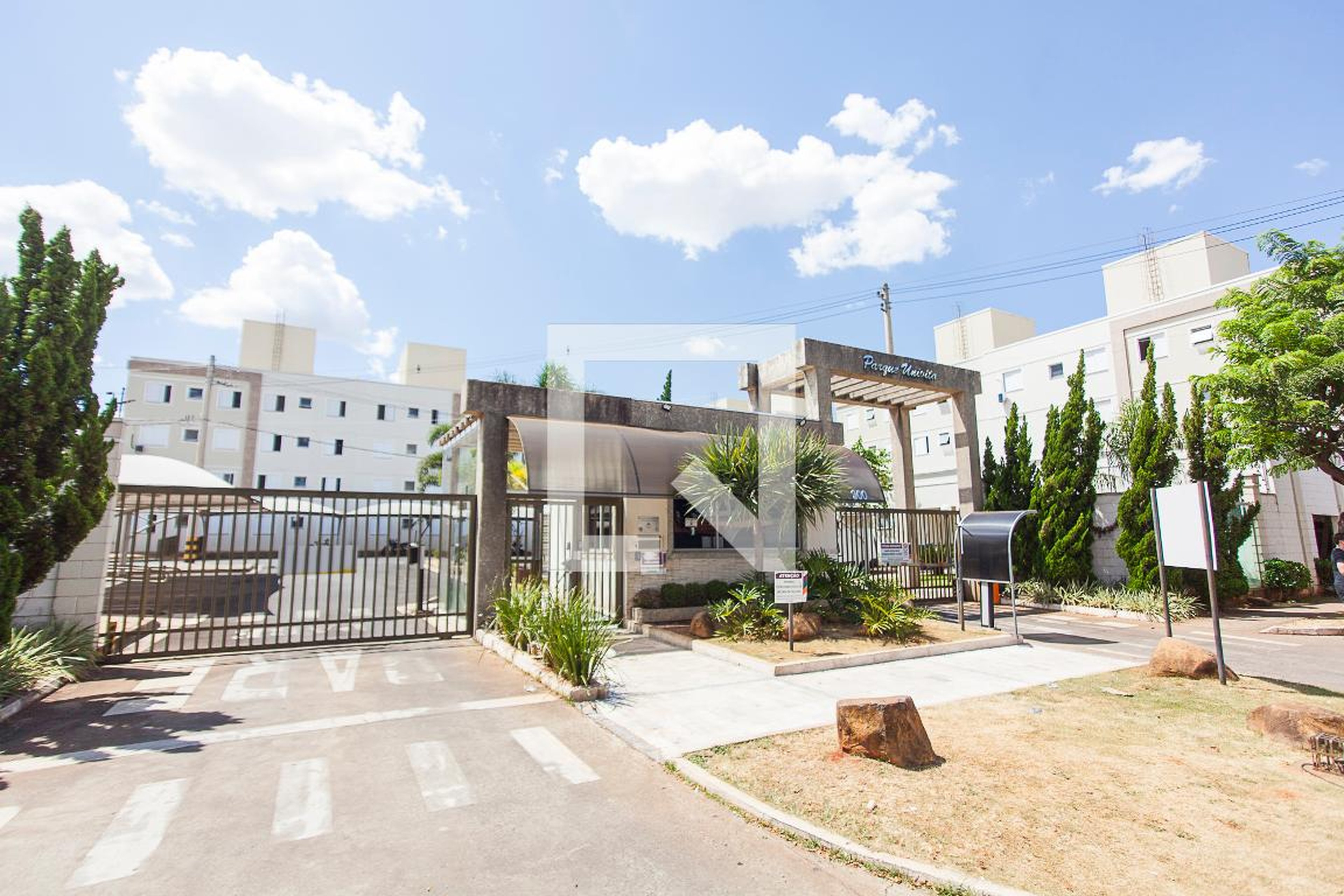 Fachada do Condominio Condomínio Parque Univita