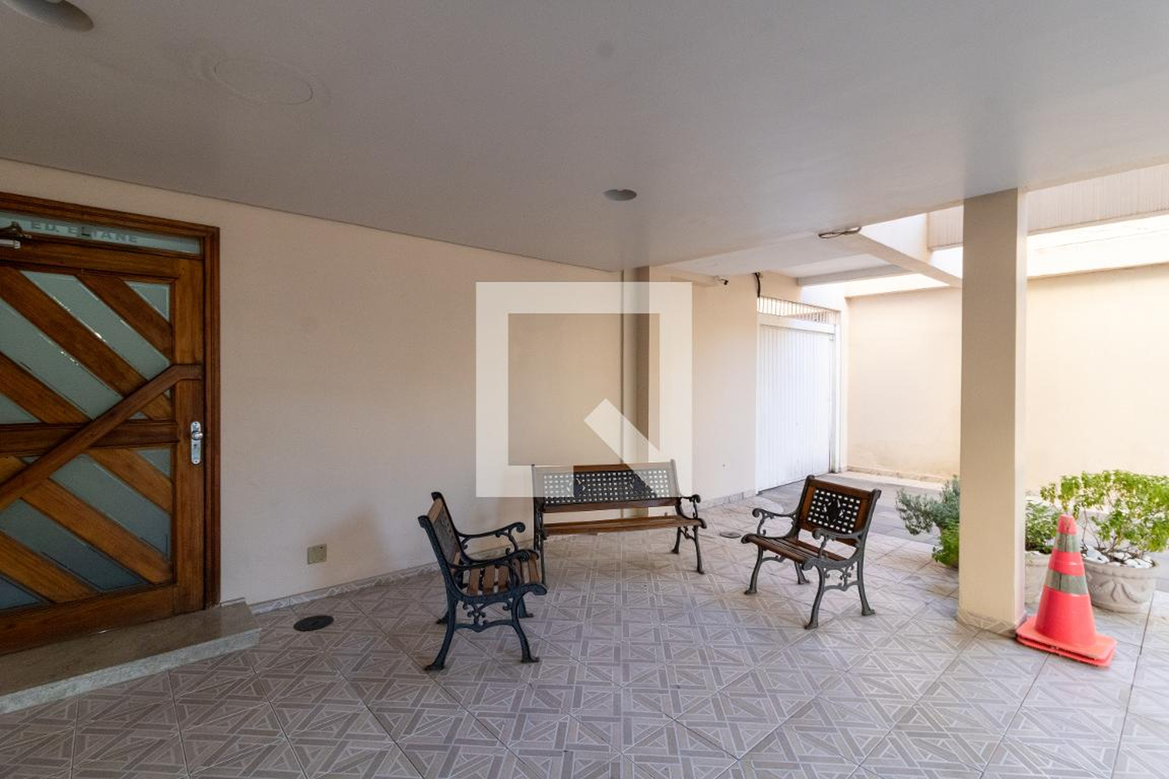 Entrada - Edifício Eliane