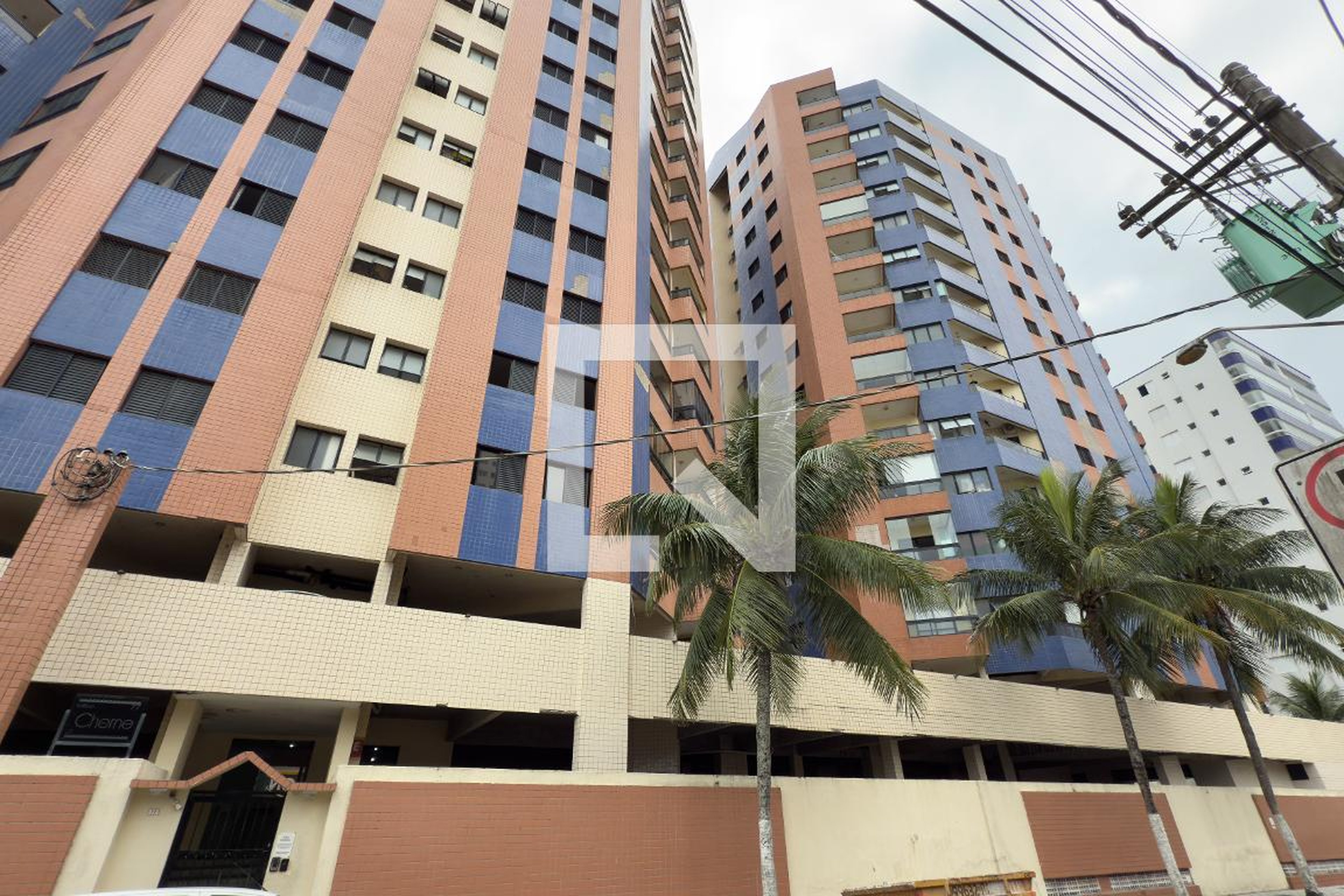 Fachada do Prédio Condomínio Marlin