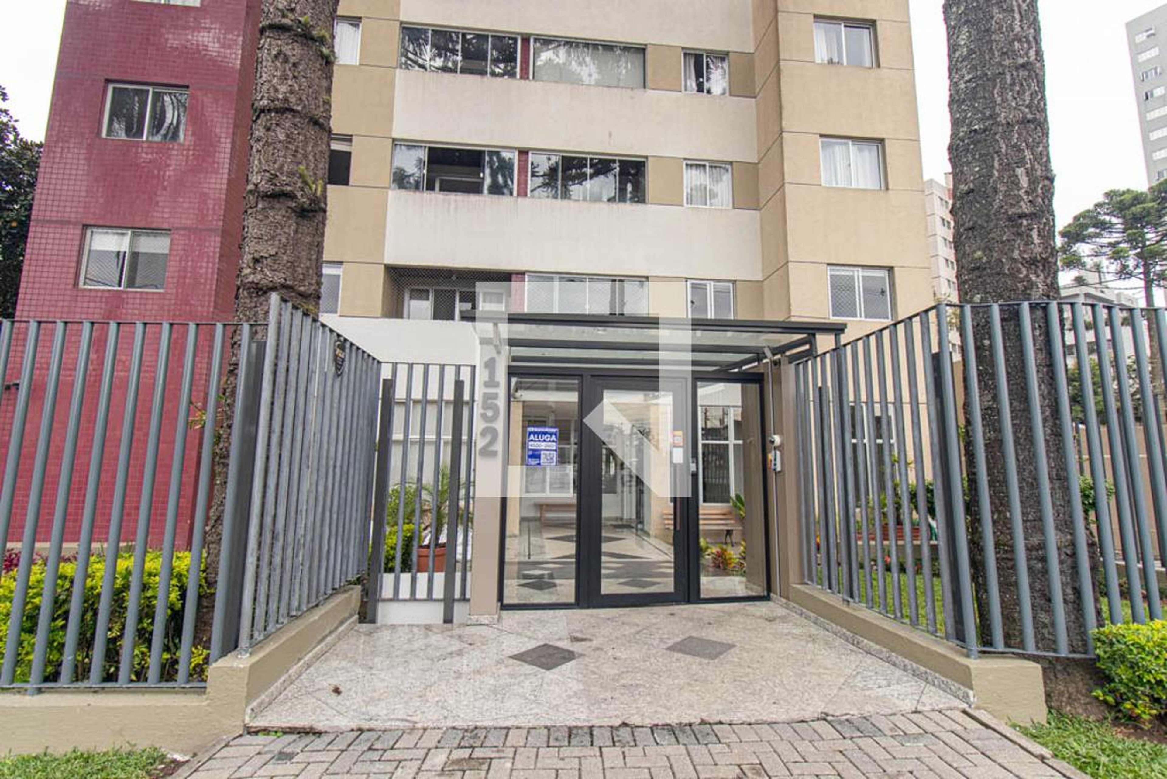 Fachada Condomínio em Rua Urbâno Lopes, 252