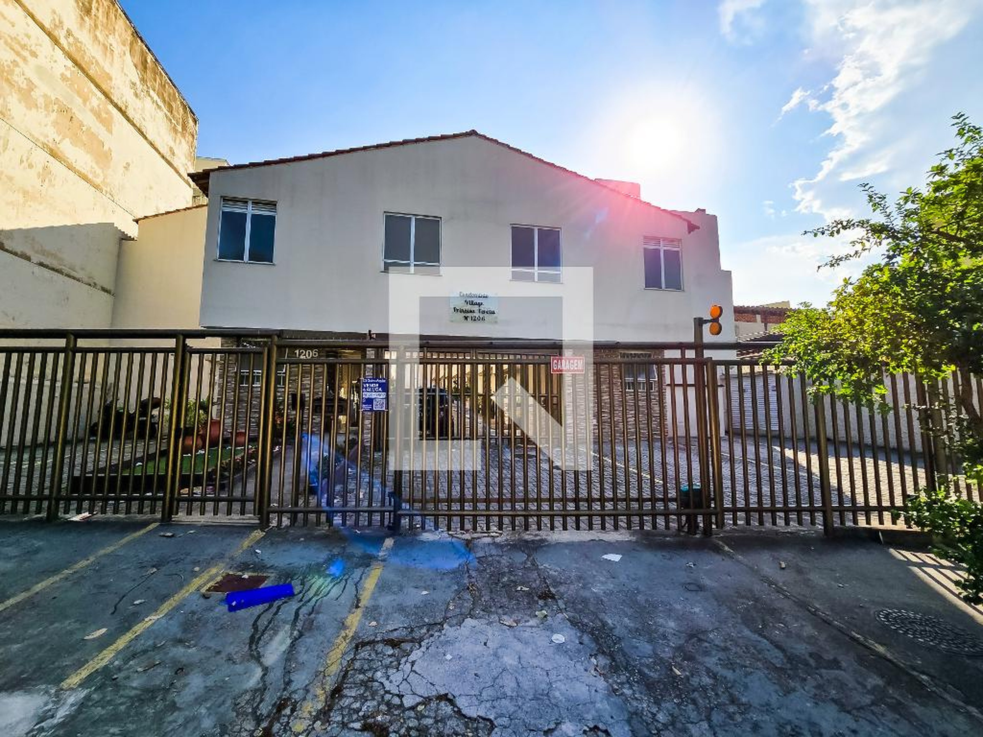 Fachada Condomínio em Rua Dois de Fevereiro, 1206