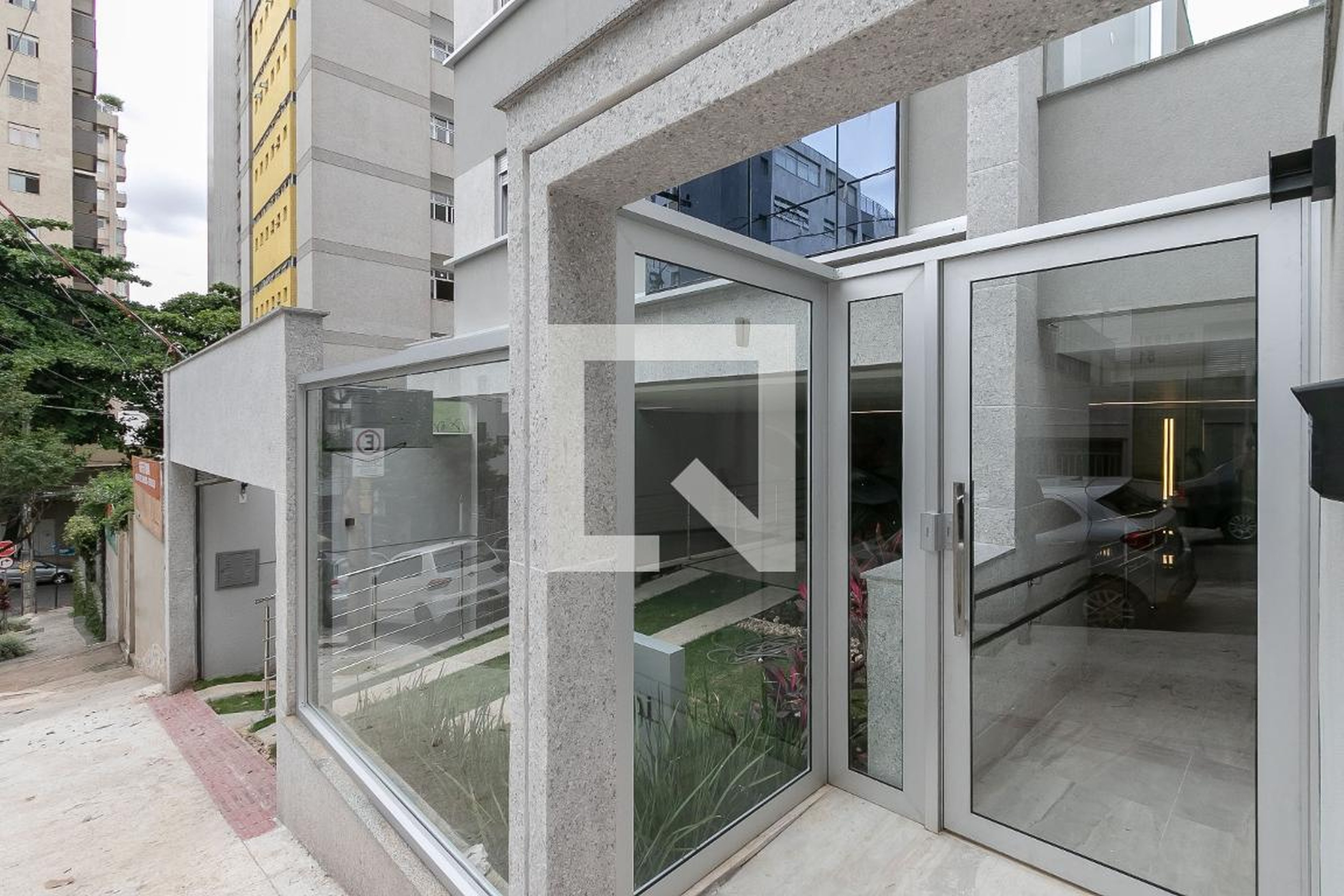 Fachada do Prédio Condomínio em Rua Orenoco, 58