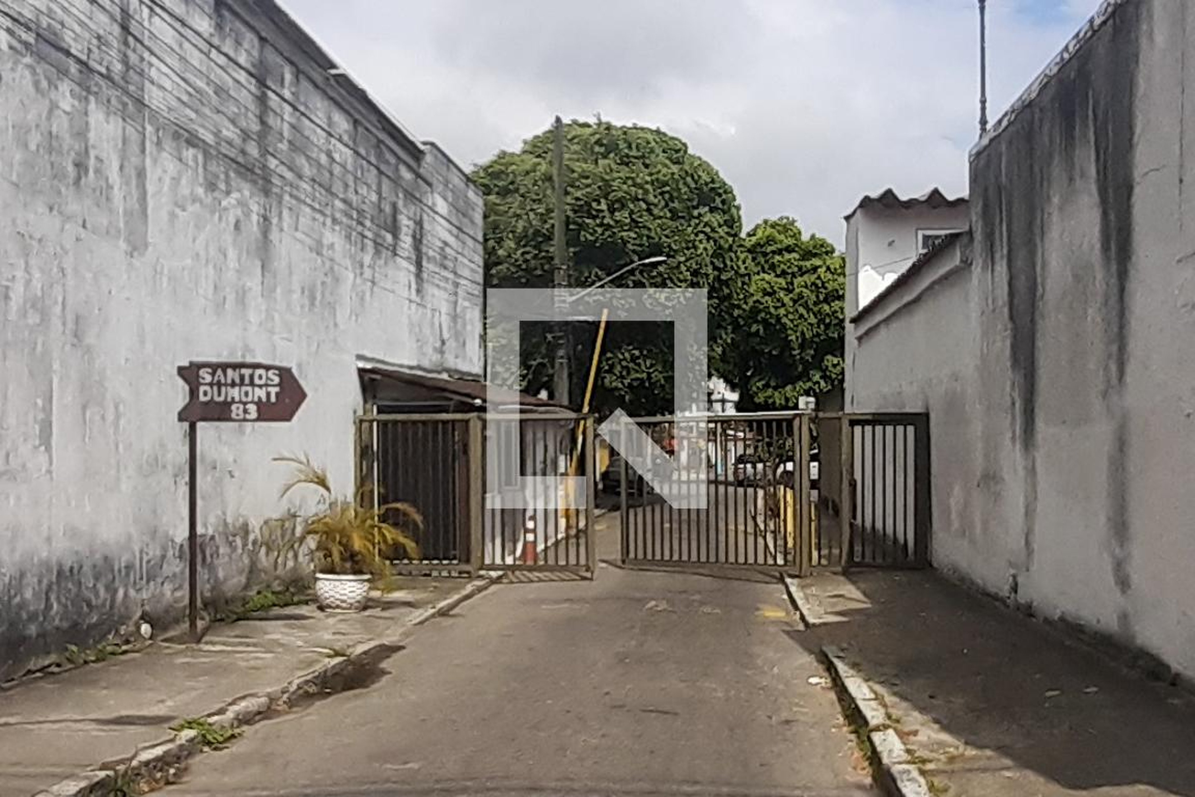 Fachada Condomínio Santos Dumont