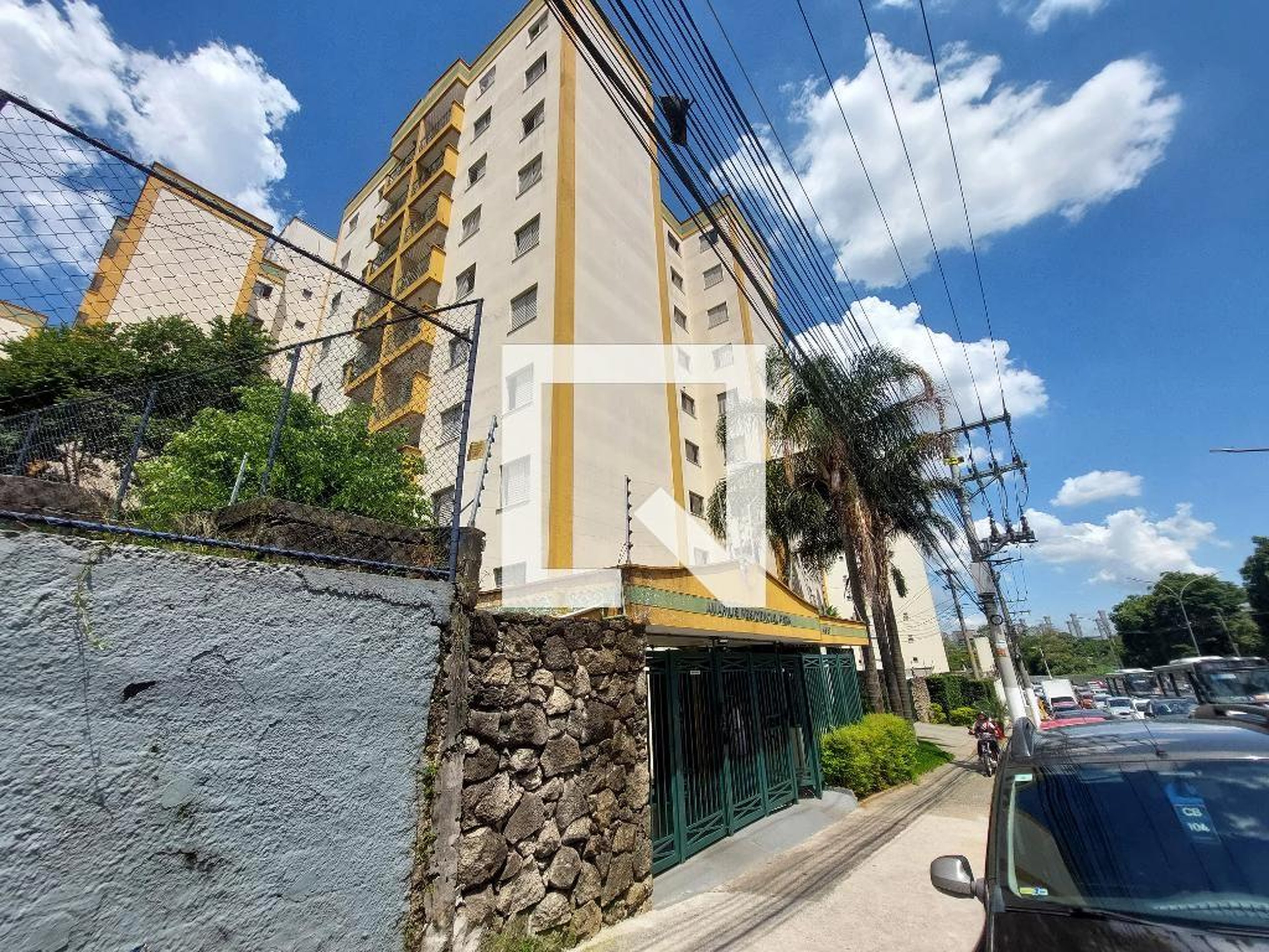 Fachada Residencial Amarilis